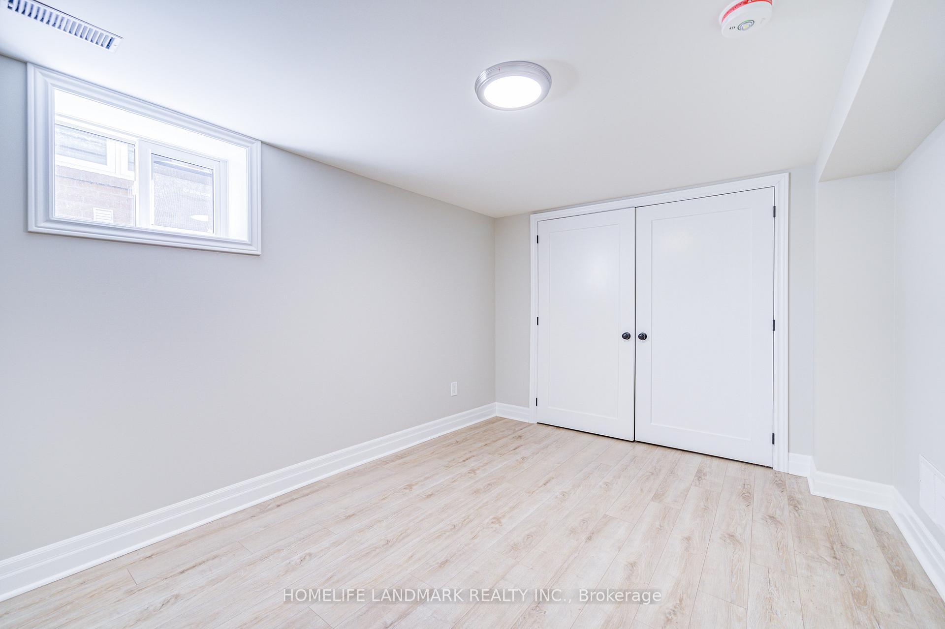 Photo 38 of 64 Laurel Avenue, Scarborough, Kennedy Park — HOMEH