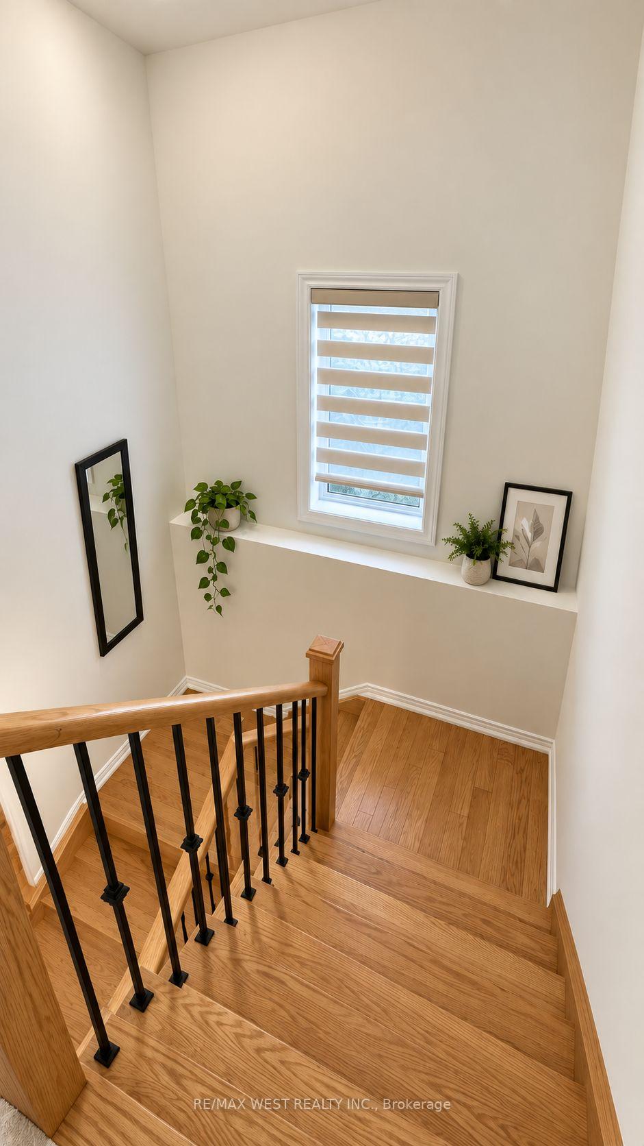 Photo 12 of 33 Connolly Road, Kawartha Lakes, Lindsay — HOMEH