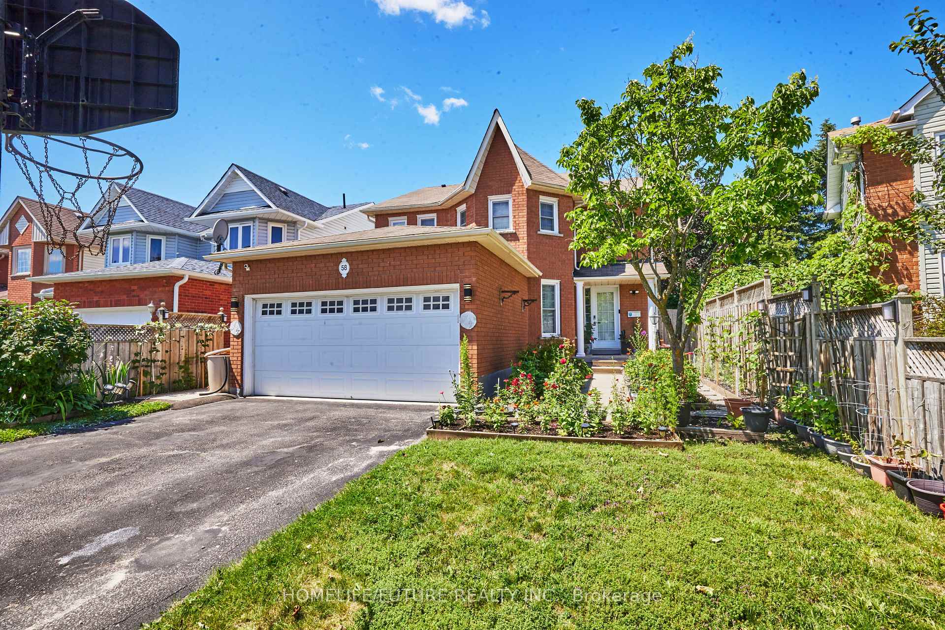 Photo 1 of 58 O'Shaughnessy Crescent, Barrie, Holly — HOMEH