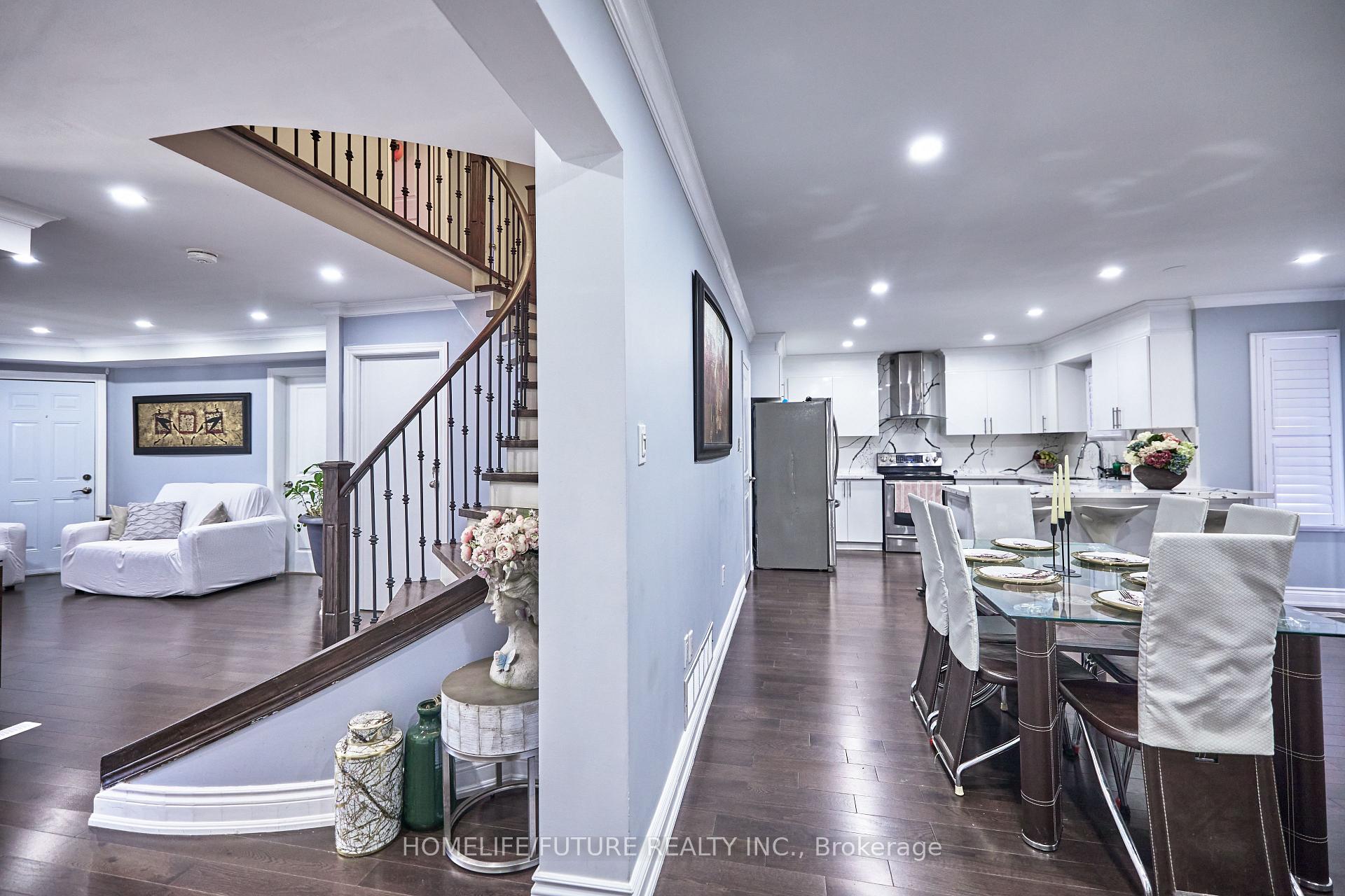 Photo 12 of 58 O'Shaughnessy Crescent, Barrie, Holly — HOMEH