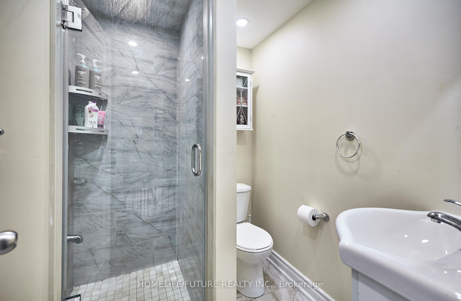 Photo 23 of 58 O'Shaughnessy Crescent, Barrie, Holly — HOMEH