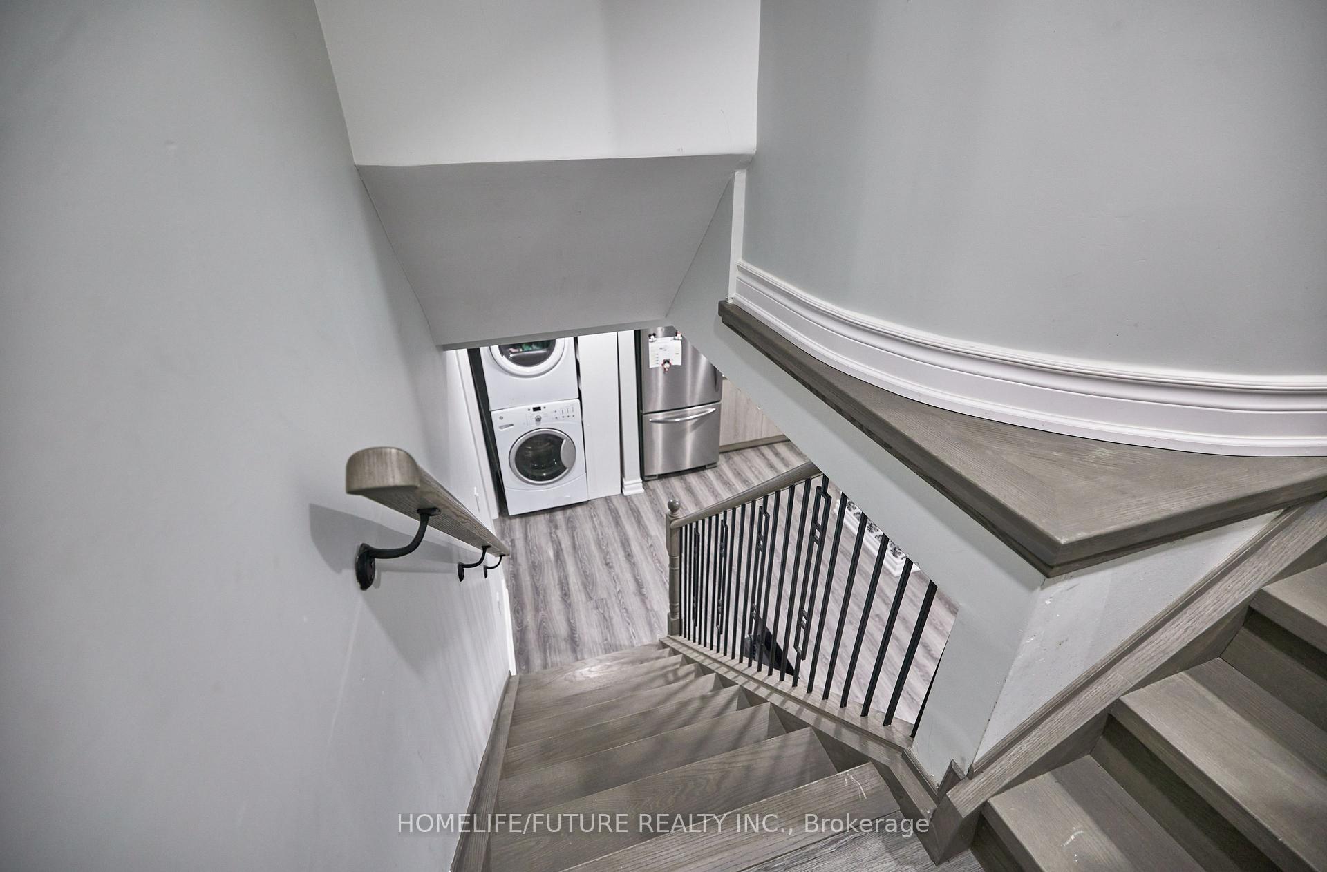 Photo 40 of 58 O'Shaughnessy Crescent, Barrie, Holly — HOMEH