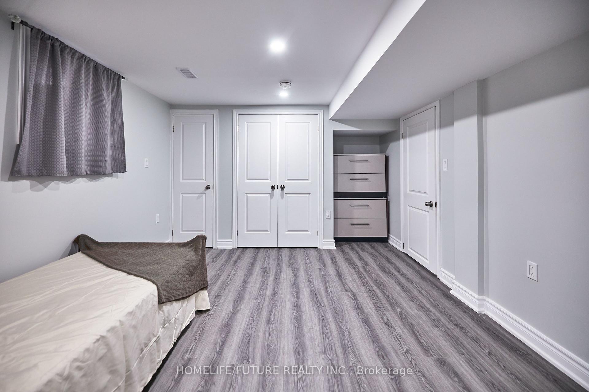 Photo 48 of 58 O'Shaughnessy Crescent, Barrie, Holly — HOMEH