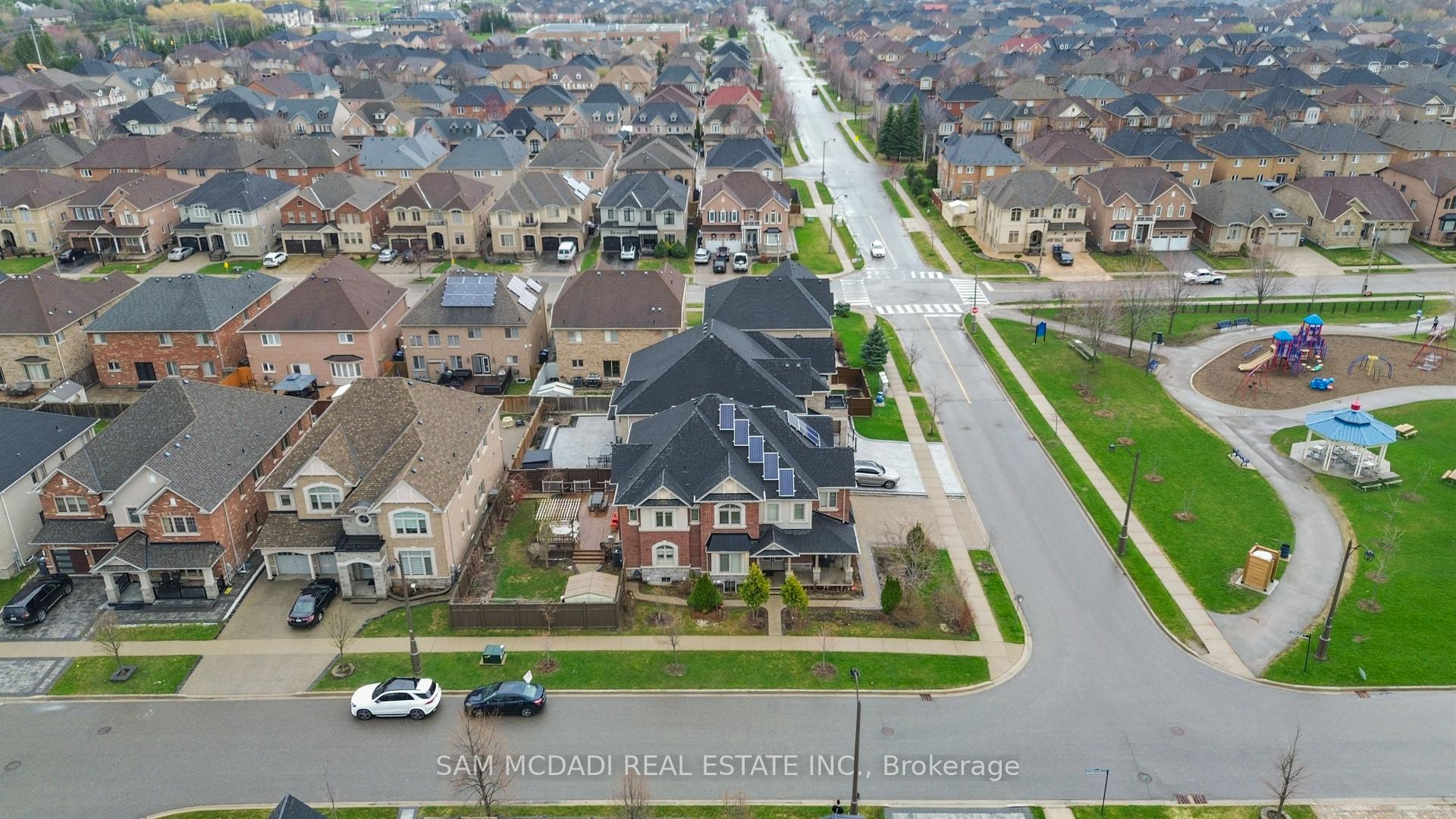 Photo 47 of 2 Bakersfield Road, Brampton, Vales of Castlemore — HOMEH