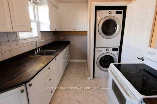 Photo 2 of Unit UPPER, 881 Lawrence Road, Hamilton, Glenview — HOMEH