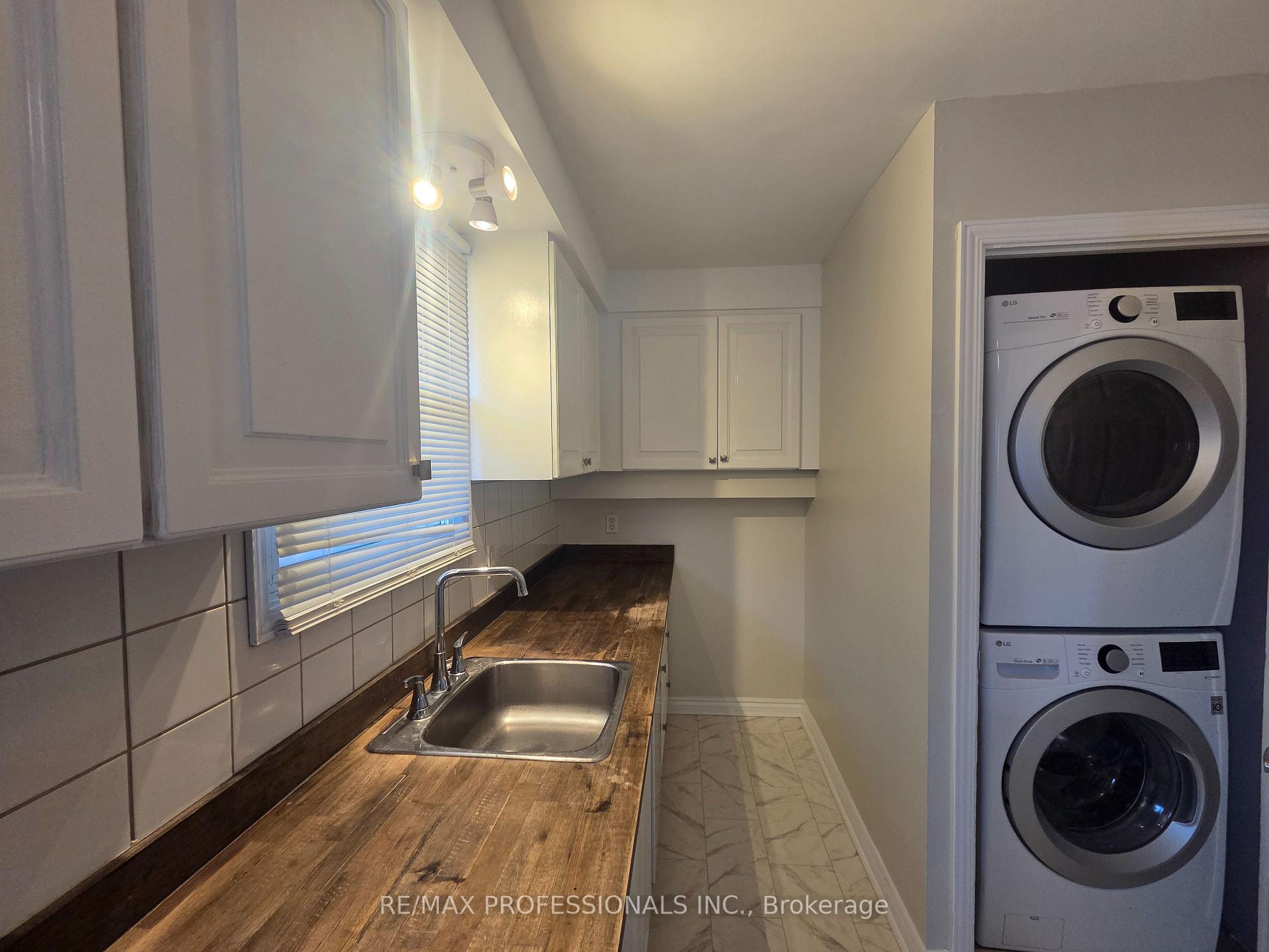Photo 23 of Unit UPPER, 881 Lawrence Road, Hamilton, Glenview — HOMEH
