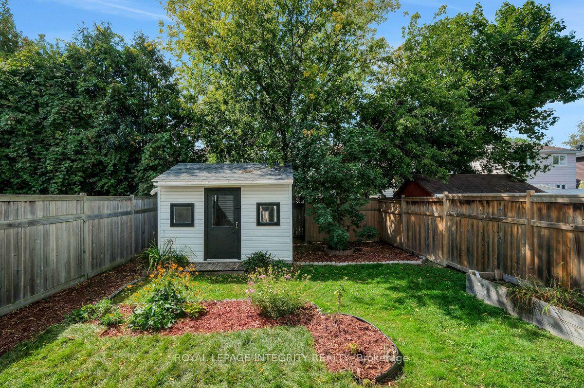 Photo 21 of 2432 Autumn Hill Crescent, Ottawa, Blackburn Hamlet (South) — HOMEH