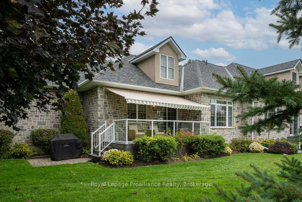 Photo 24 of 20 Gracefield Lane, Belleville, Belleville Ward — HOMEH
