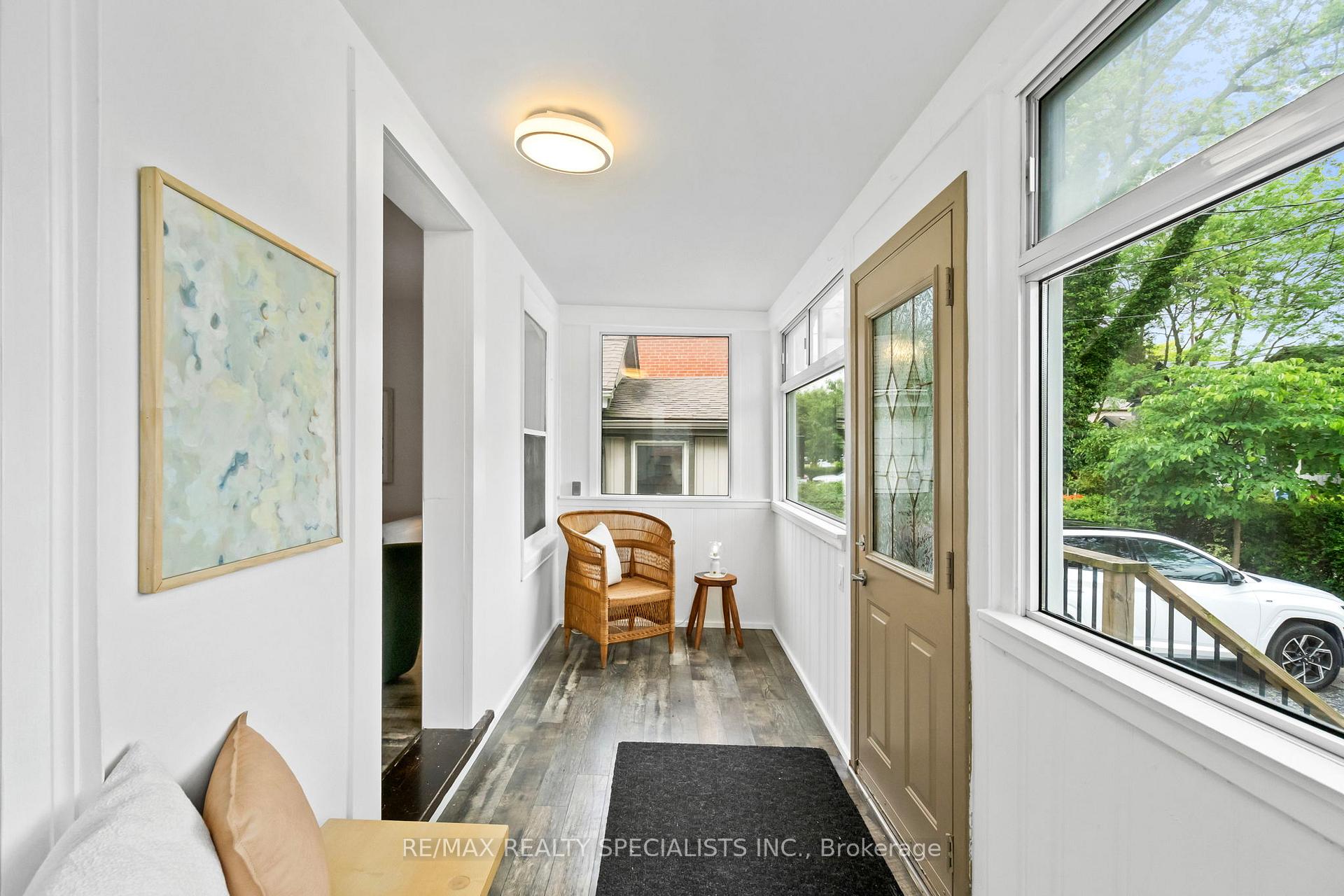 Photo 4 of 159 Hillside Avenue, Etobicoke, Mimico — HOMEH