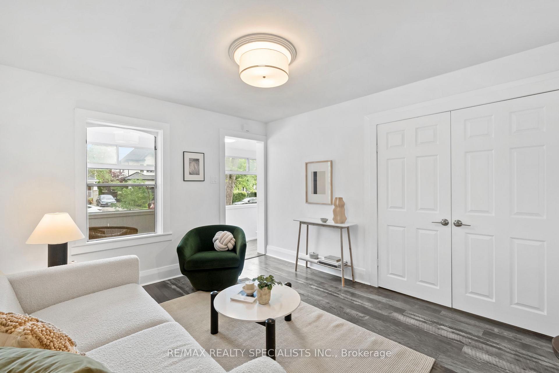 Photo 8 of 159 Hillside Avenue, Etobicoke, Mimico — HOMEH