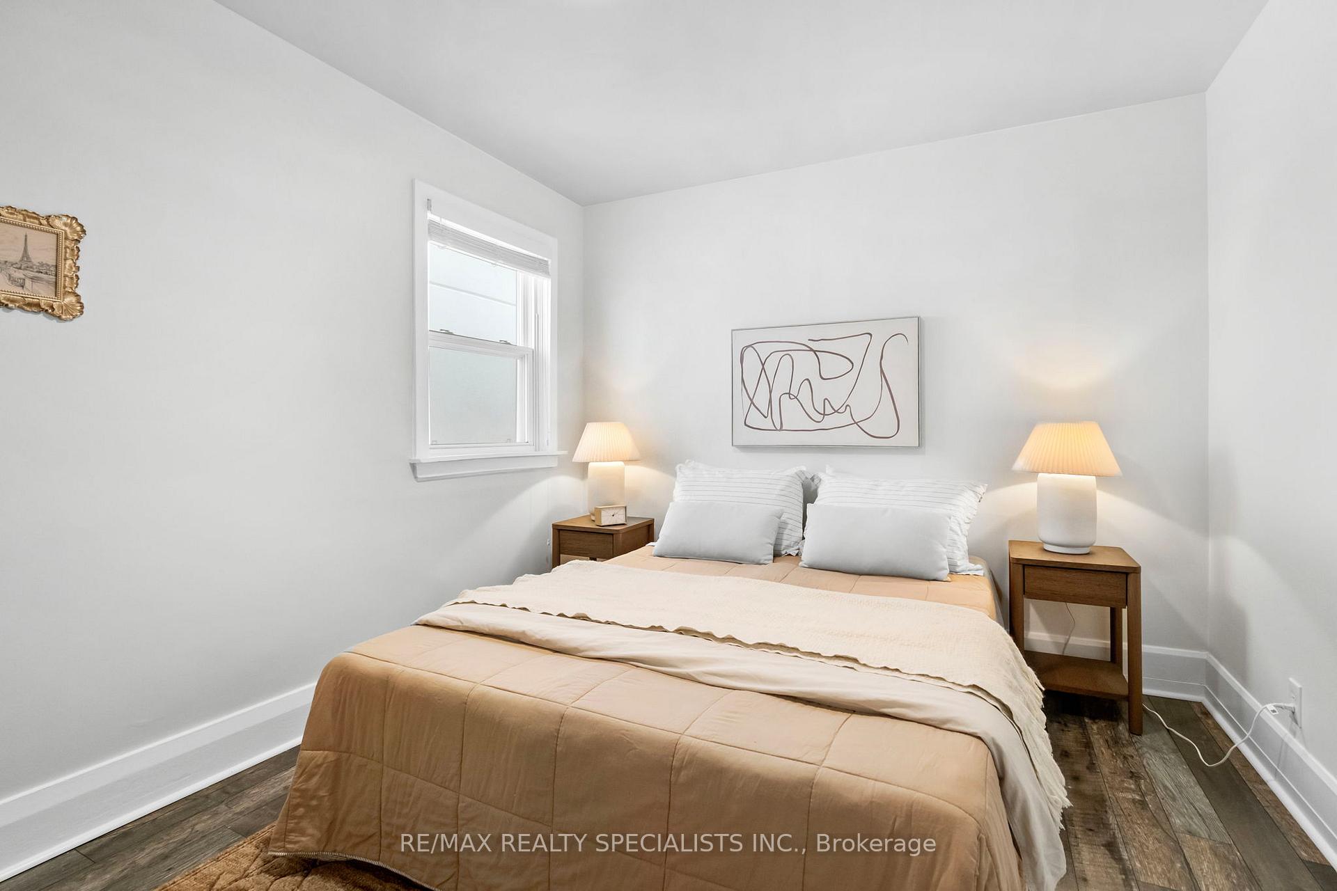 Photo 22 of 159 Hillside Avenue, Etobicoke, Mimico — HOMEH