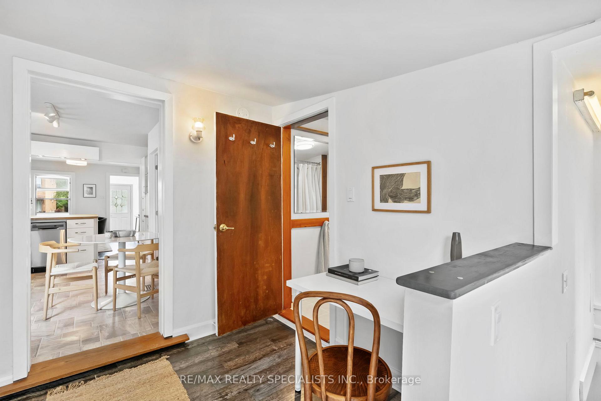 Photo 25 of 159 Hillside Avenue, Etobicoke, Mimico — HOMEH