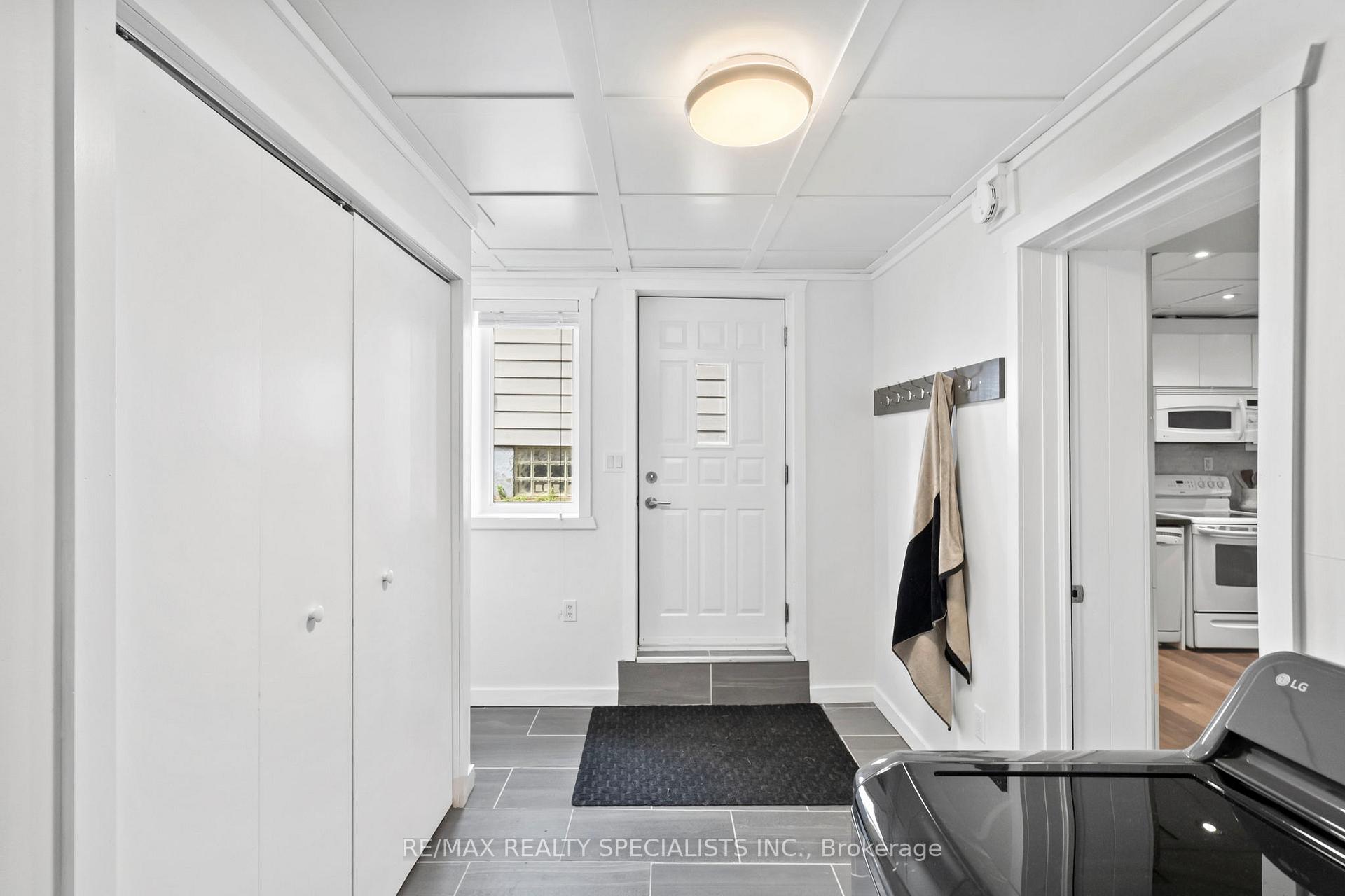 Photo 27 of 159 Hillside Avenue, Etobicoke, Mimico — HOMEH