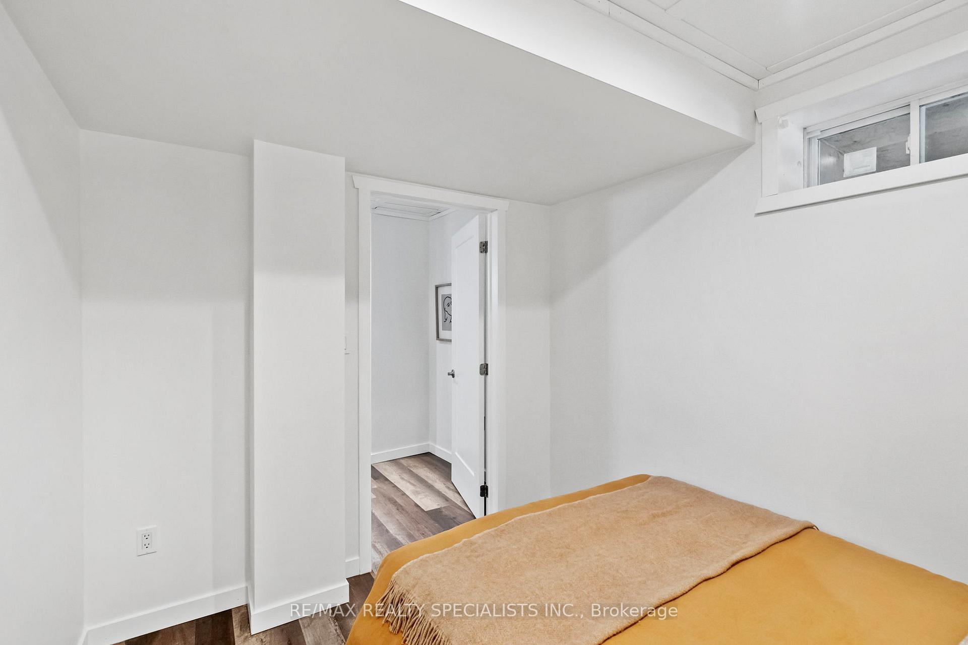 Photo 38 of 159 Hillside Avenue, Etobicoke, Mimico — HOMEH