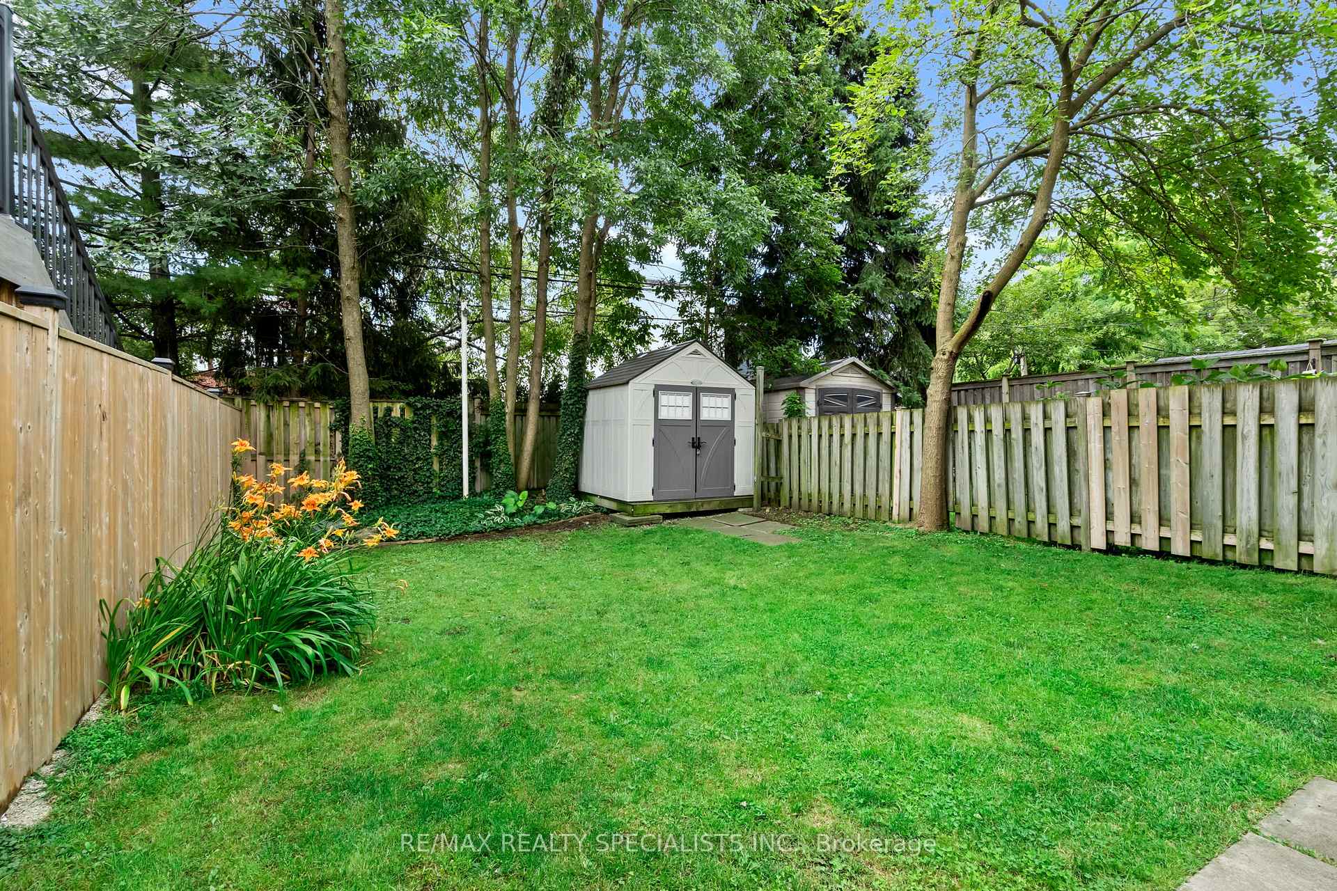 Photo 45 of 159 Hillside Avenue, Etobicoke, Mimico — HOMEH