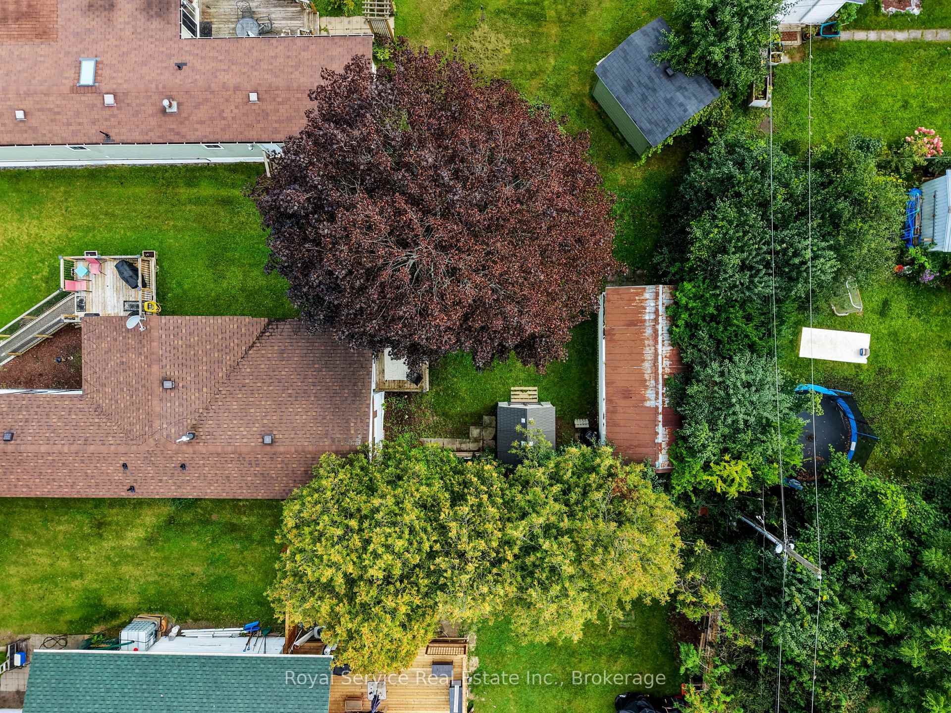 Photo 6 of 204 Lynn Crescent, Hamilton Township, Rural Hamilton — HOMEH