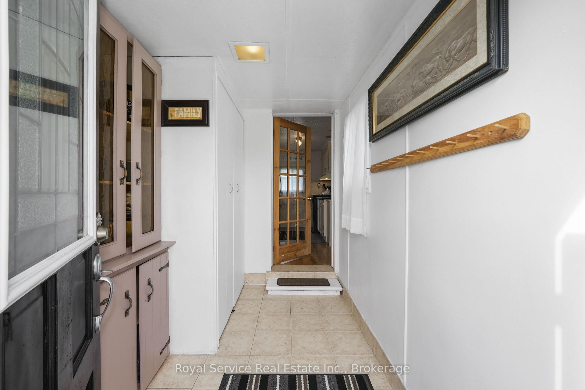 Photo 9 of 204 Lynn Crescent, Hamilton Township, Rural Hamilton — HOMEH