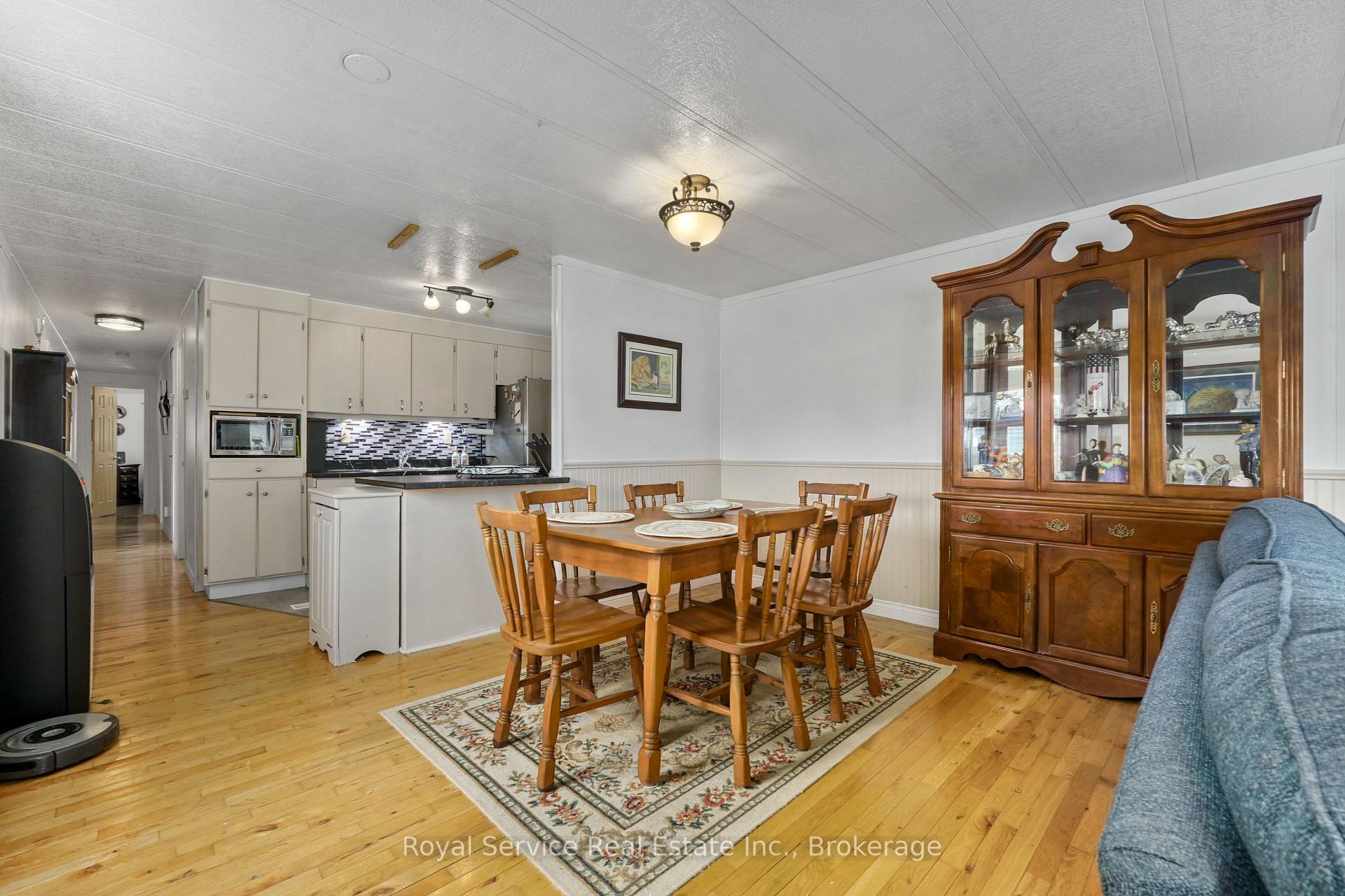 Photo 17 of 204 Lynn Crescent, Hamilton Township, Rural Hamilton — HOMEH