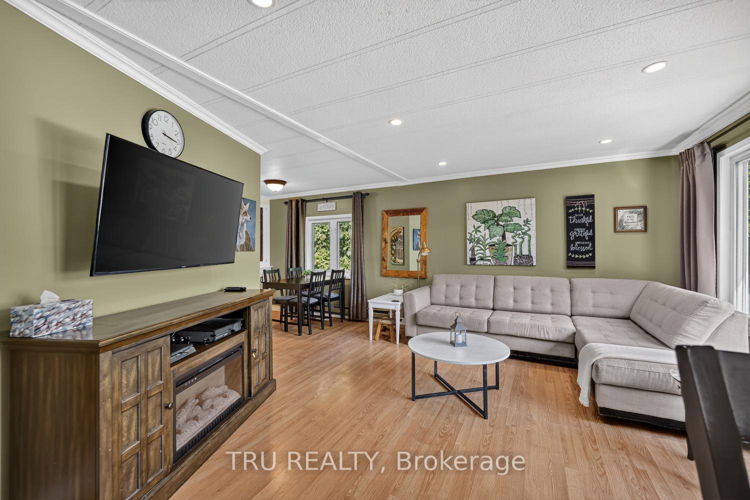 Photo 8 of 4014 Glen Smail Road, Augusta, Augusta Twp — HOMEH