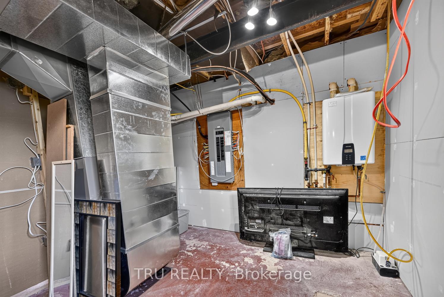 Photo 28 of 4014 Glen Smail Road, Augusta, Augusta Twp — HOMEH