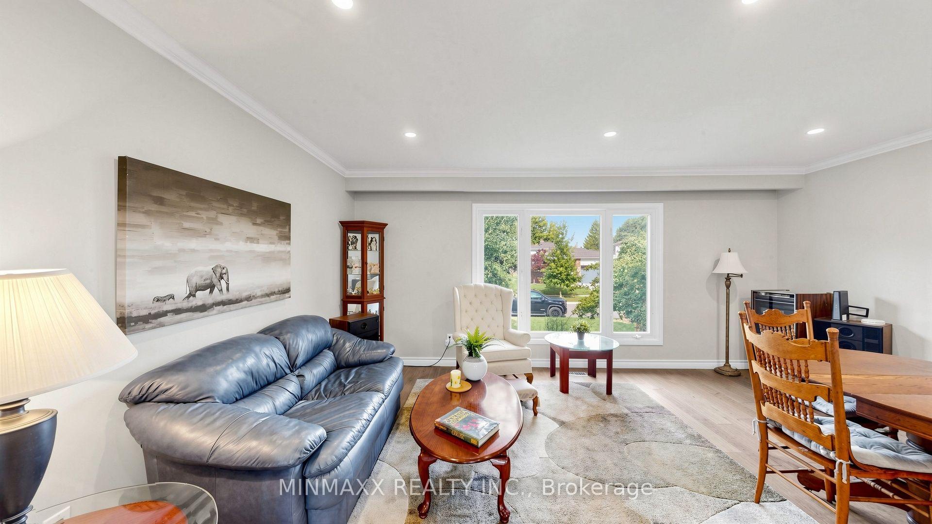 Photo 8 of 482 Gowland Crescent, Milton, Timberlea — HOMEH