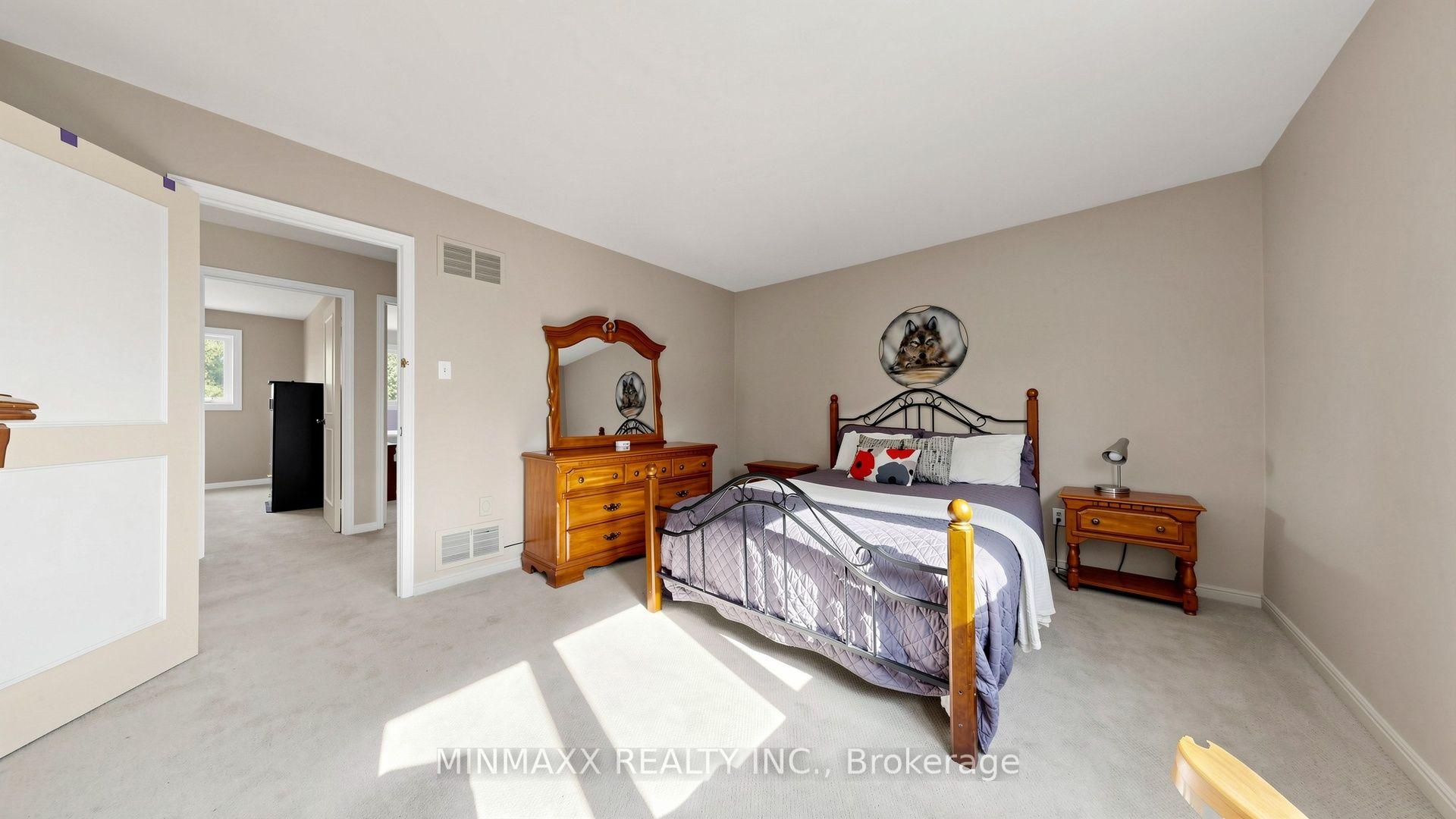Photo 27 of 482 Gowland Crescent, Milton, Timberlea — HOMEH