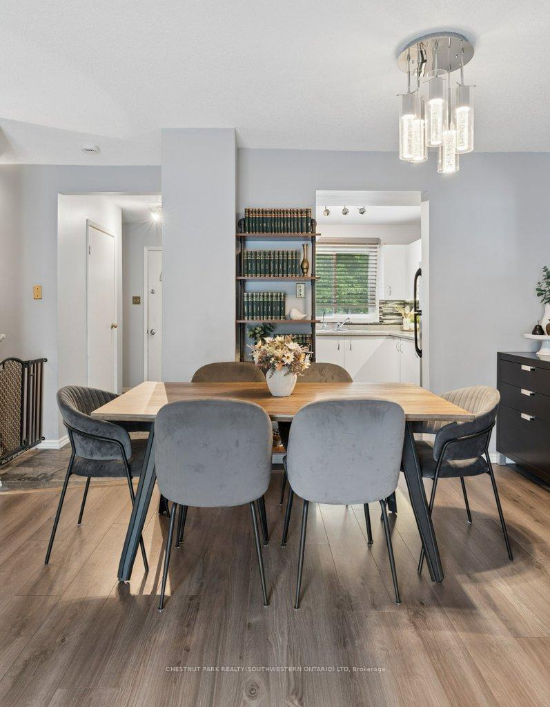 Photo 13 of Unit 4, 255 Northlake Drive, Waterloo, North Lakeshore — HOMEH