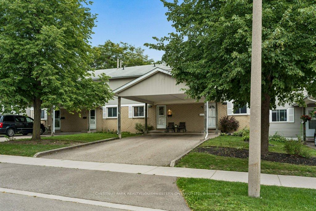 Photo 31 of Unit 4, 255 Northlake Drive, Waterloo, North Lakeshore — HOMEH
