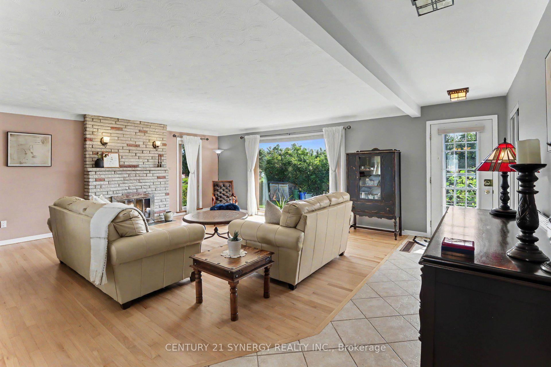 Photo 5 of 2452 Colonial Road, Ottawa, Cumberland West — HOMEH