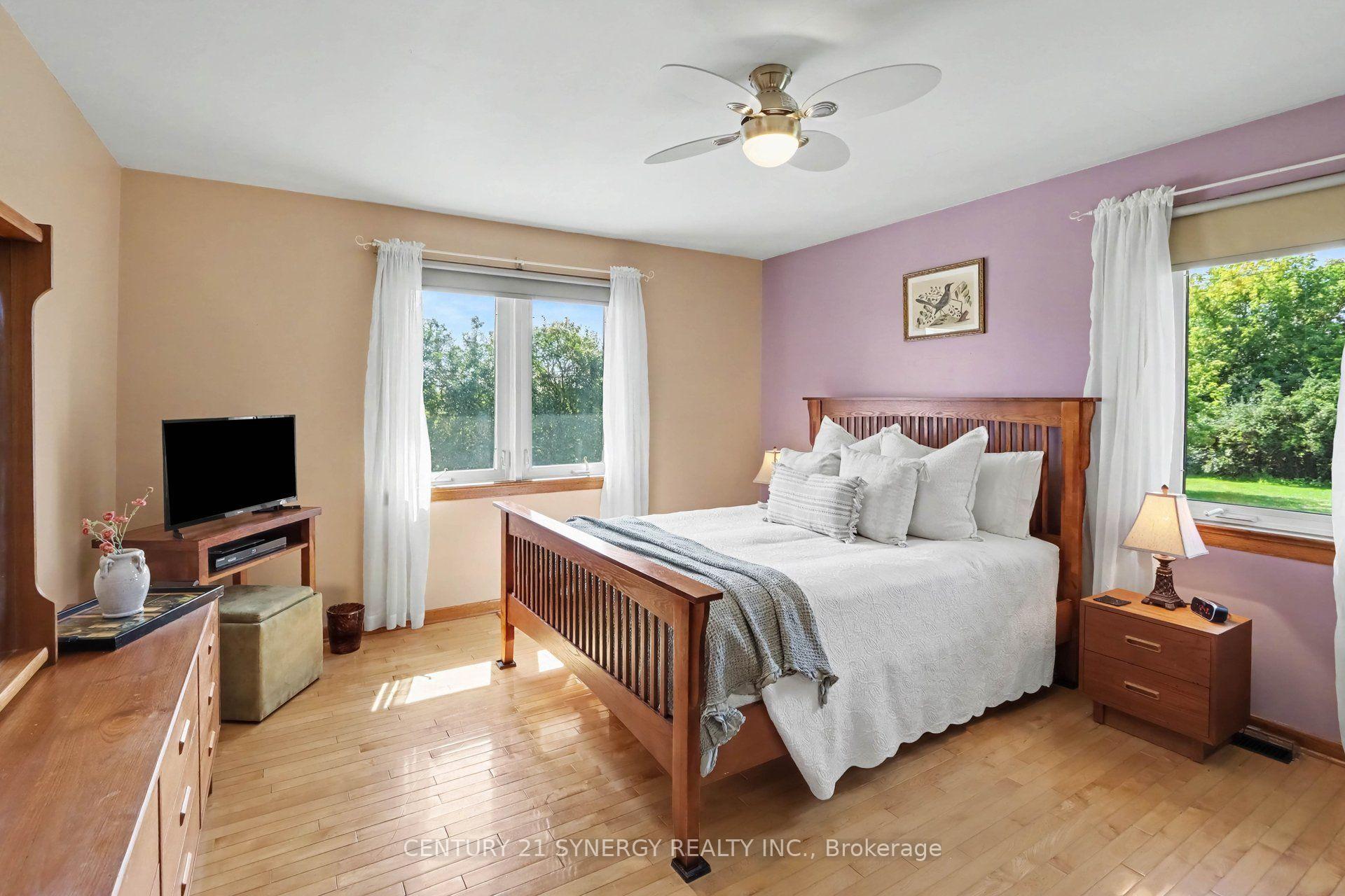 Photo 14 of 2452 Colonial Road, Ottawa, Cumberland West — HOMEH