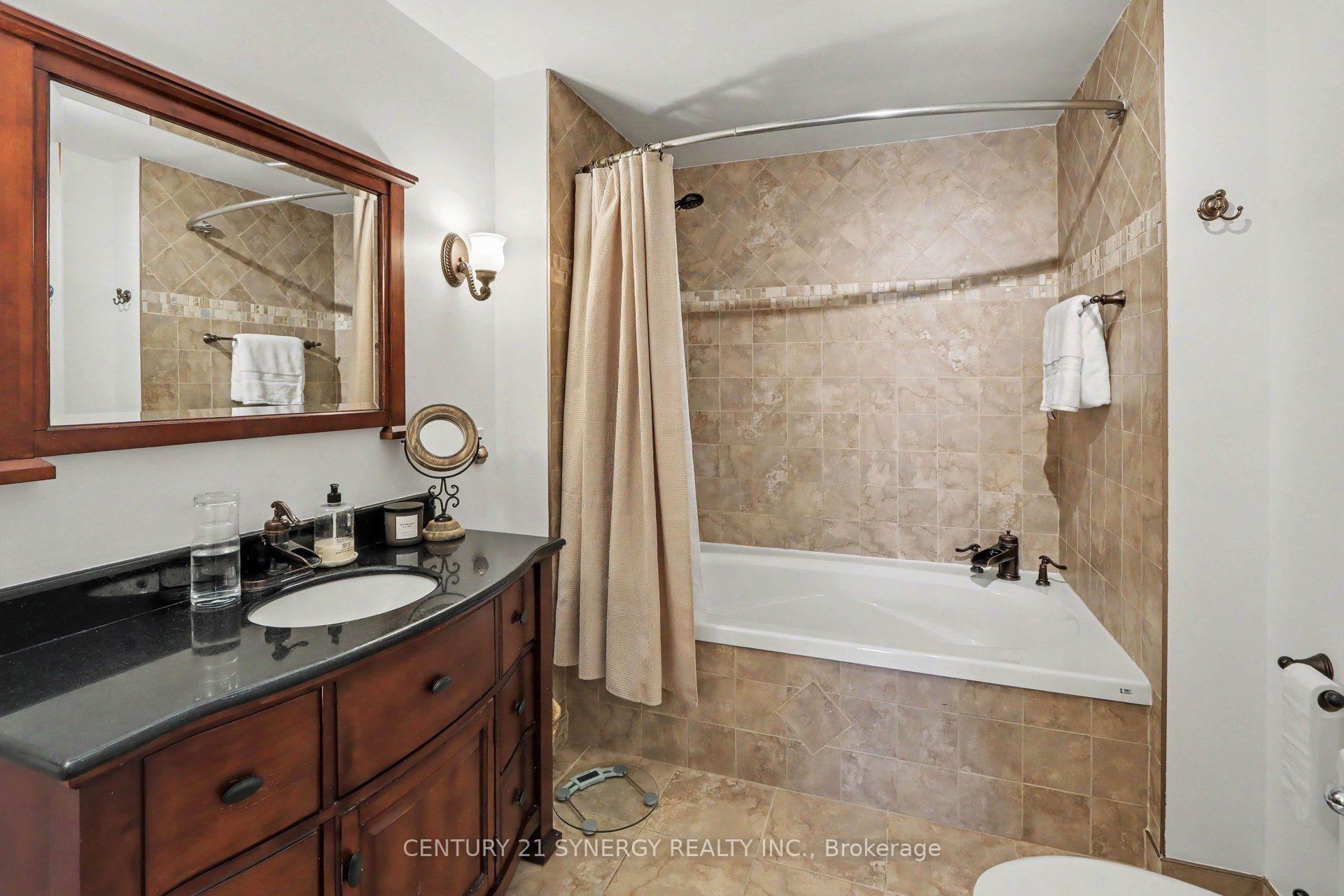 Photo 15 of 2452 Colonial Road, Ottawa, Cumberland West — HOMEH