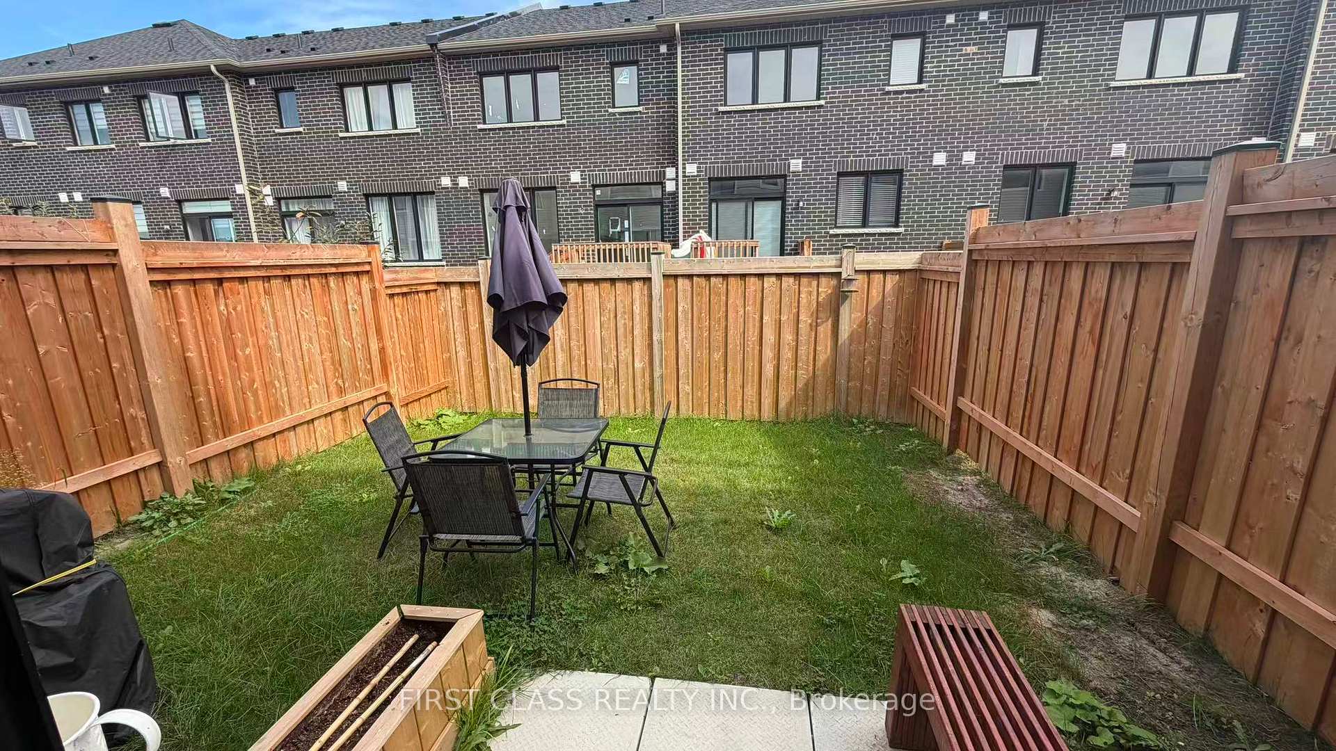 Photo 34 of 9 Milady Crescent, Barrie, Rural Barrie Southeast — HOMEH