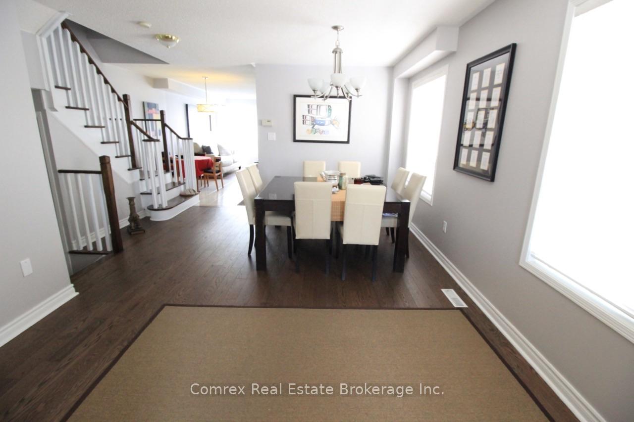 Photo 5 of 7295 Lowville Heights, Mississauga, Lisgar — HOMEH
