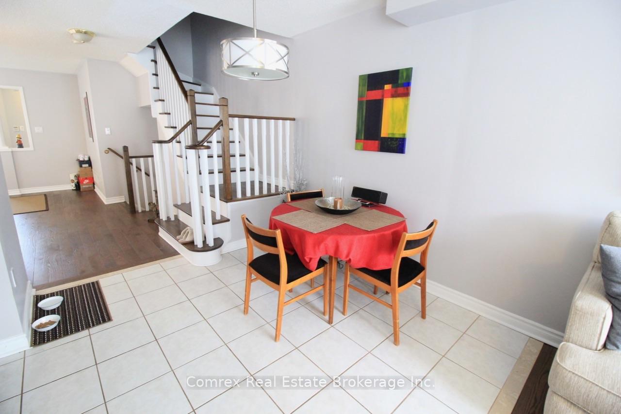 Photo 8 of 7295 Lowville Heights, Mississauga, Lisgar — HOMEH