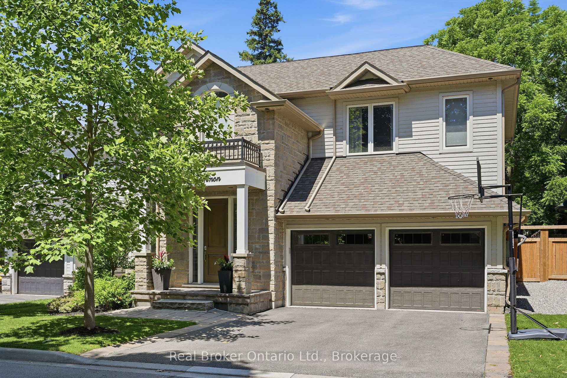 Photo 1 of 2541 Kate Common, Oakville, Bronte — HOMEH