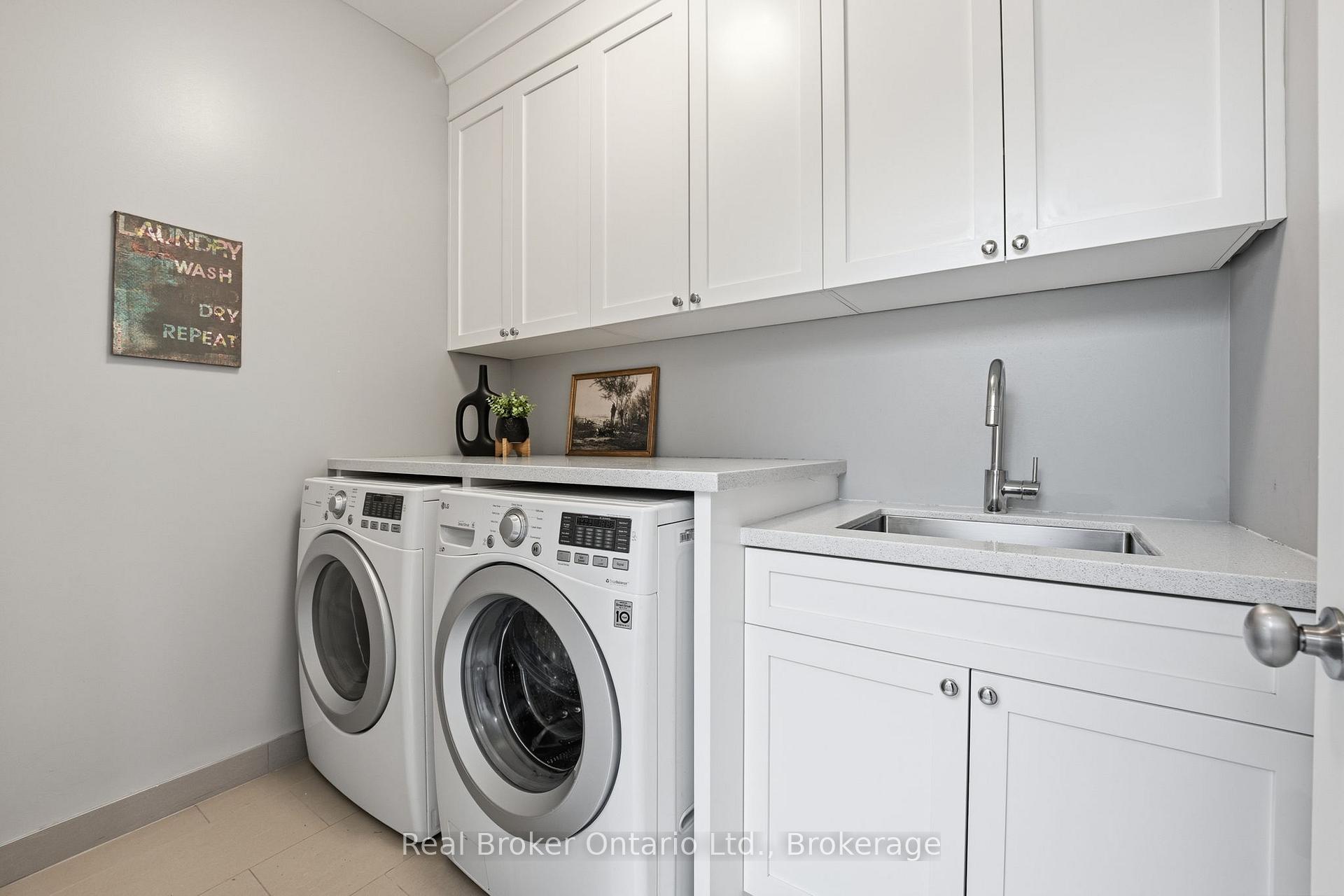 Photo 21 of 2541 Kate Common, Oakville, Bronte — HOMEH