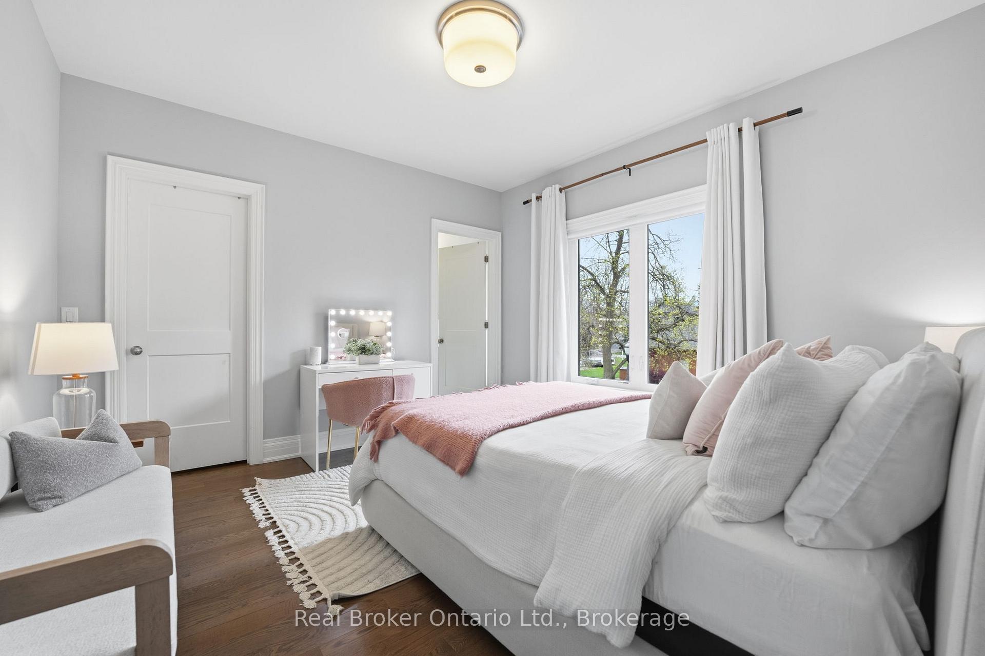 Photo 23 of 2541 Kate Common, Oakville, Bronte — HOMEH