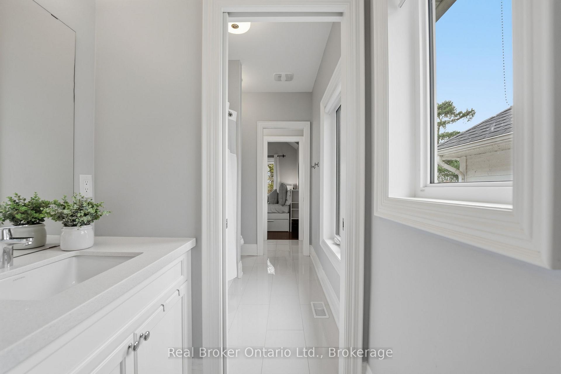 Photo 29 of 2541 Kate Common, Oakville, Bronte — HOMEH