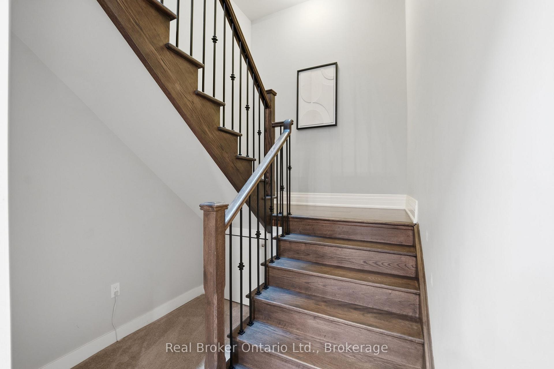 Photo 35 of 2541 Kate Common, Oakville, Bronte — HOMEH