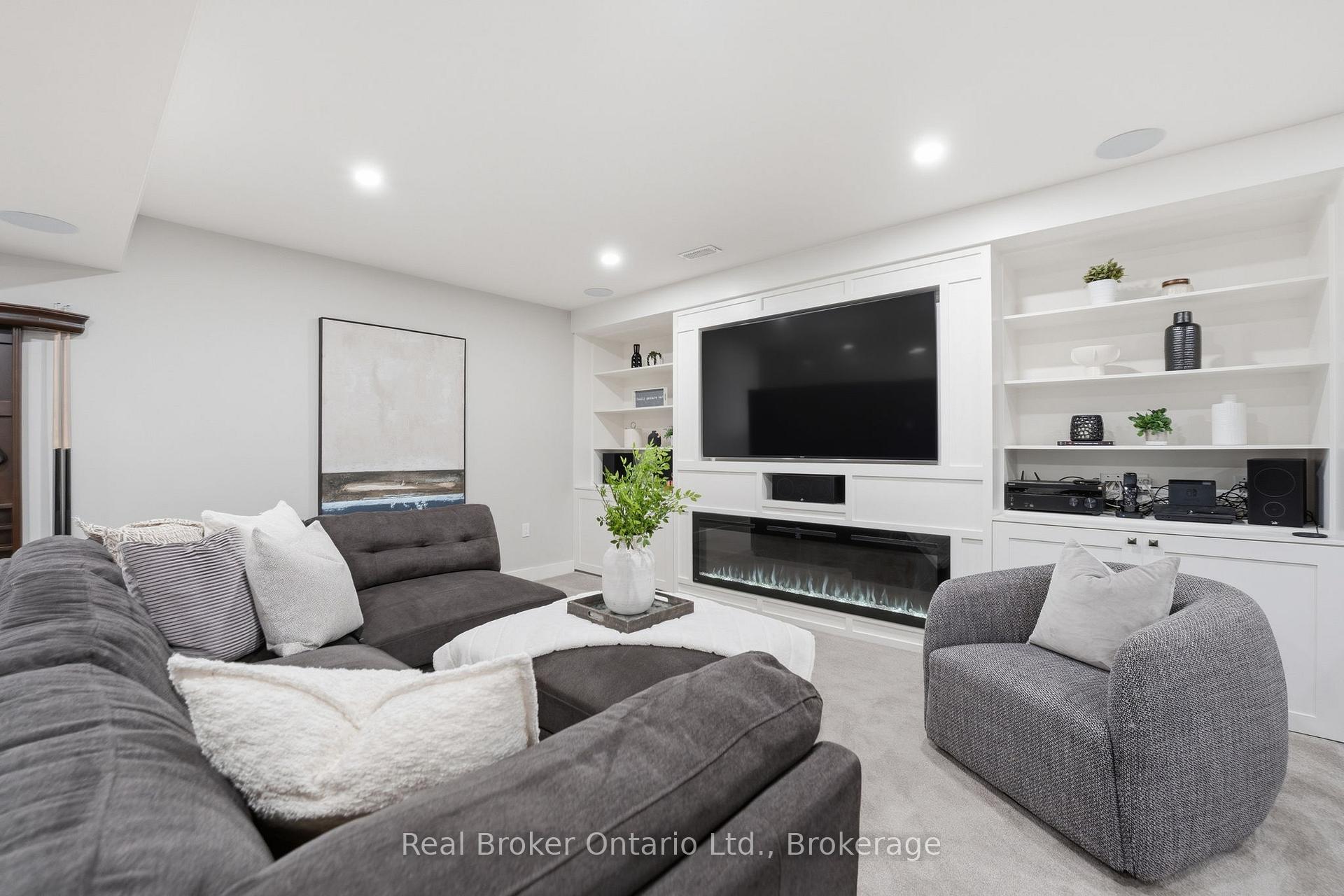 Photo 37 of 2541 Kate Common, Oakville, Bronte — HOMEH