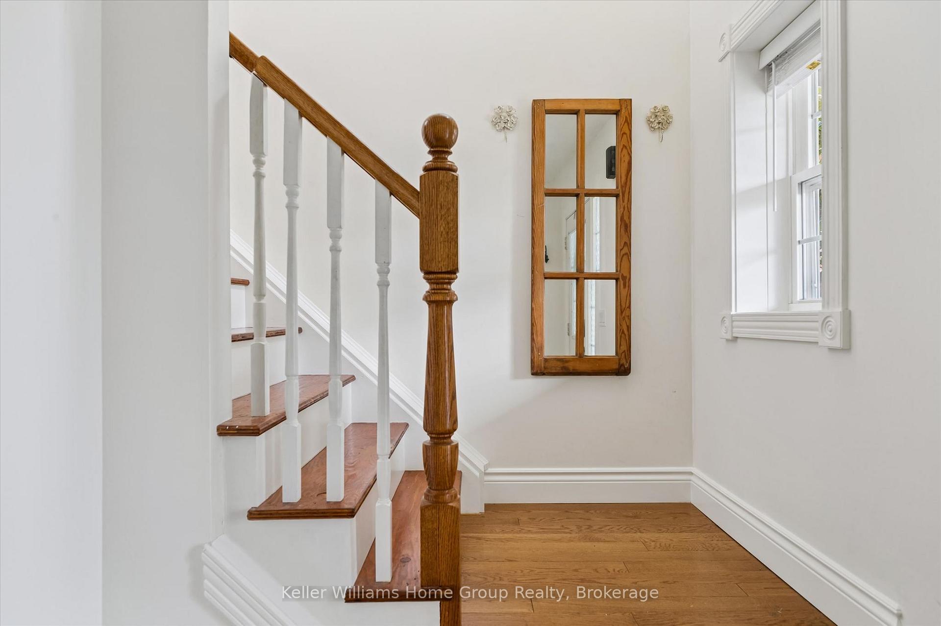 Photo 19 of 39 Clythe Creek Drive, Guelph, Grange Road — HOMEH