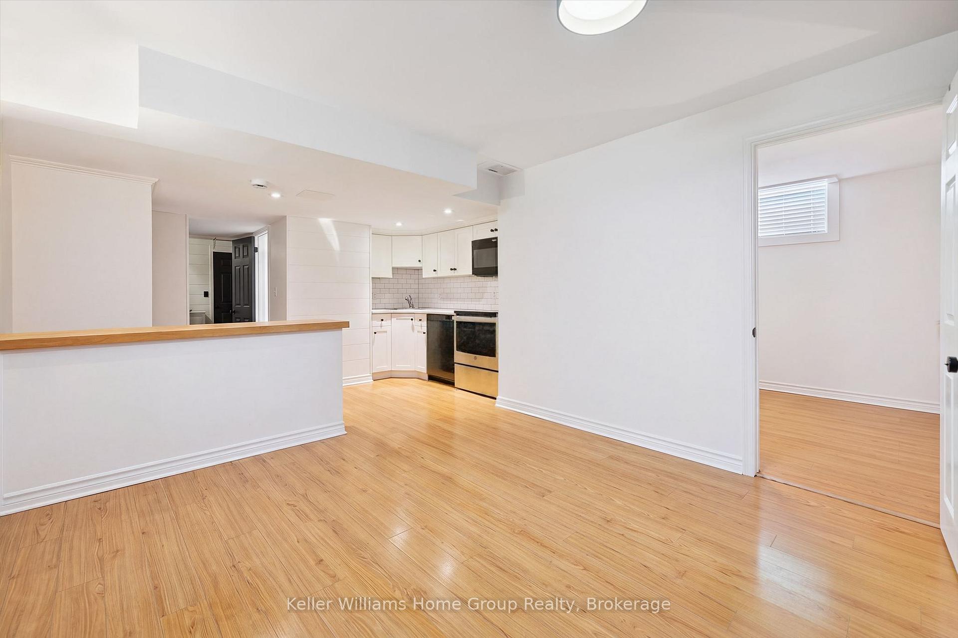 Photo 42 of 39 Clythe Creek Drive, Guelph, Grange Road — HOMEH