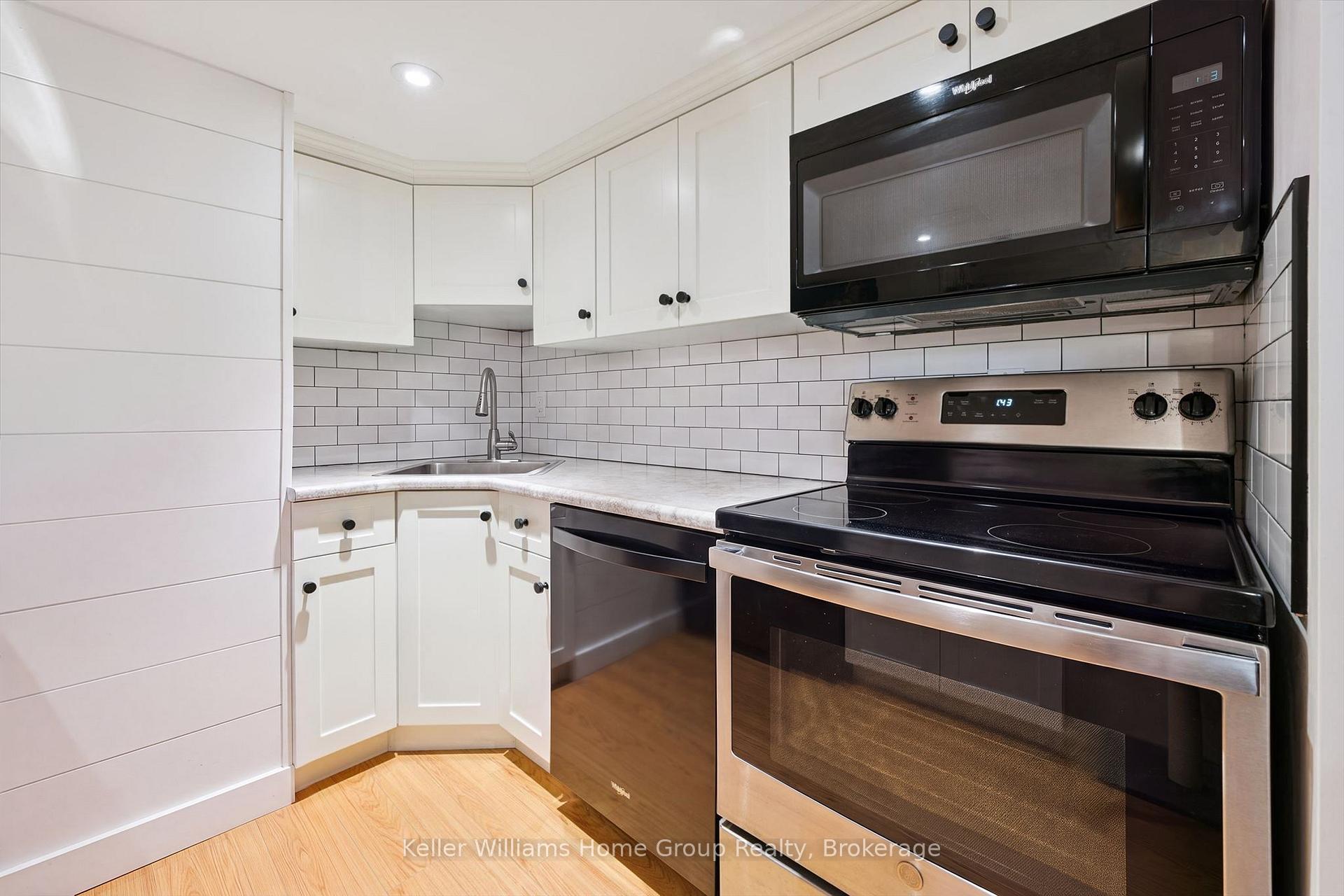 Photo 43 of 39 Clythe Creek Drive, Guelph, Grange Road — HOMEH