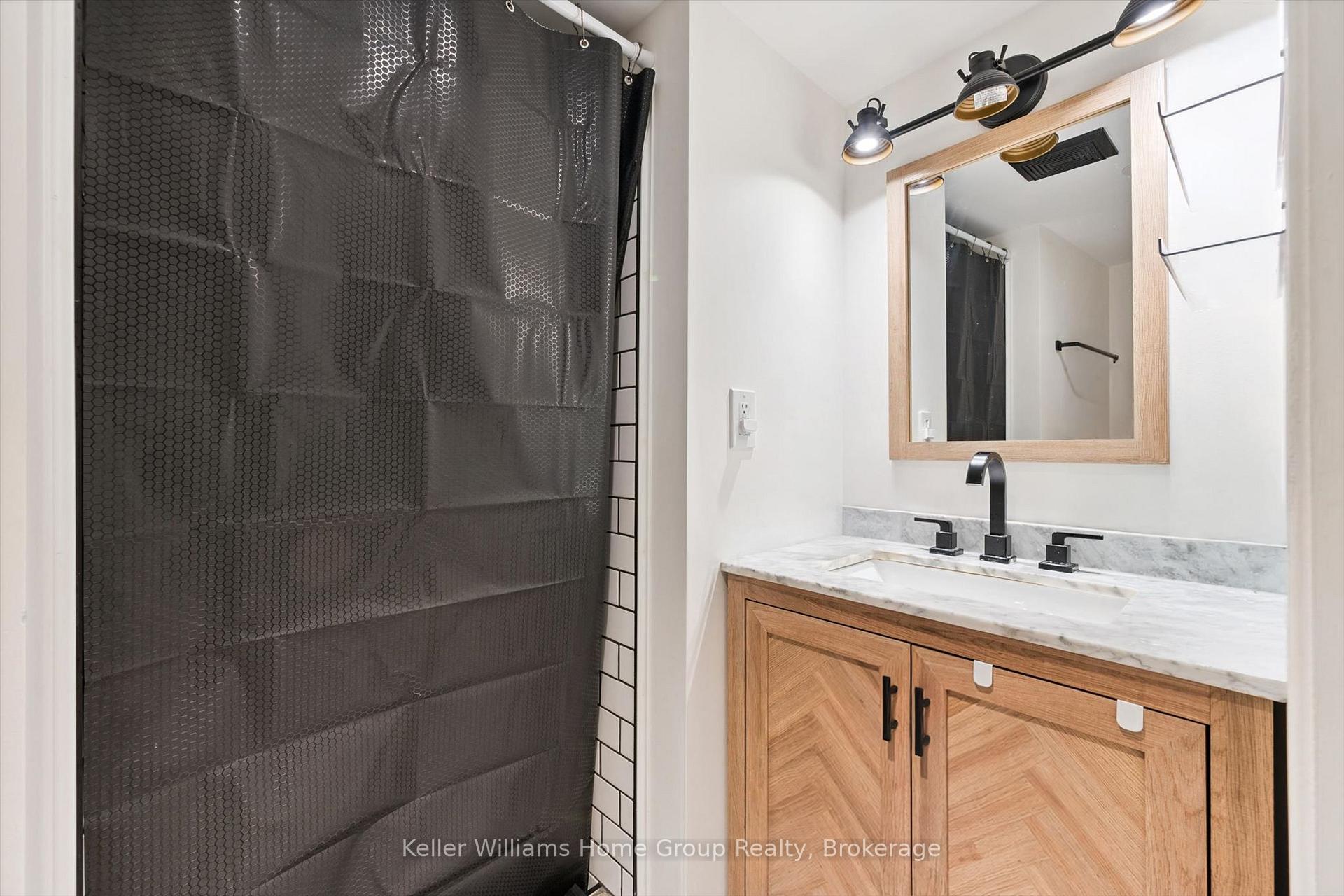 Photo 46 of 39 Clythe Creek Drive, Guelph, Grange Road — HOMEH