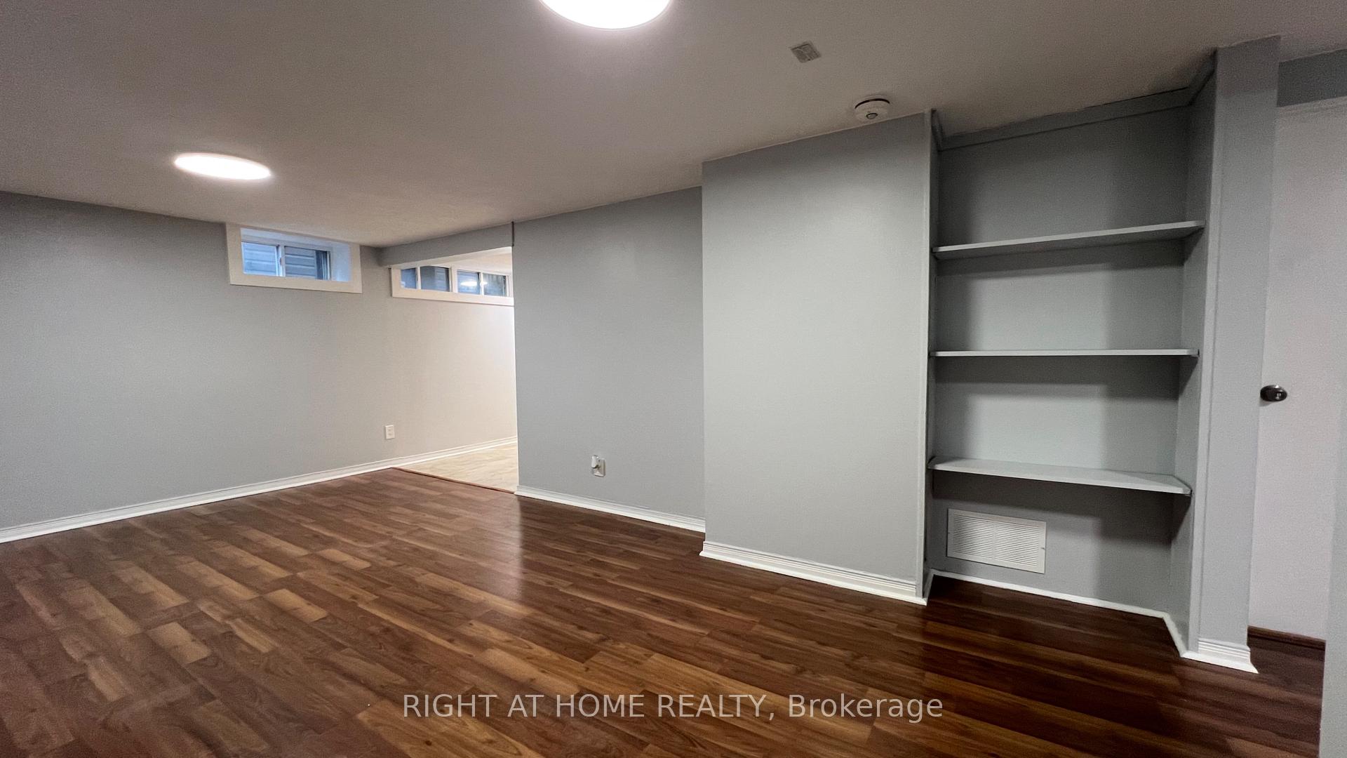 Photo 10 of Unit Basement, 32 Throncroft Crescent, Ajax, South East — HOMEH