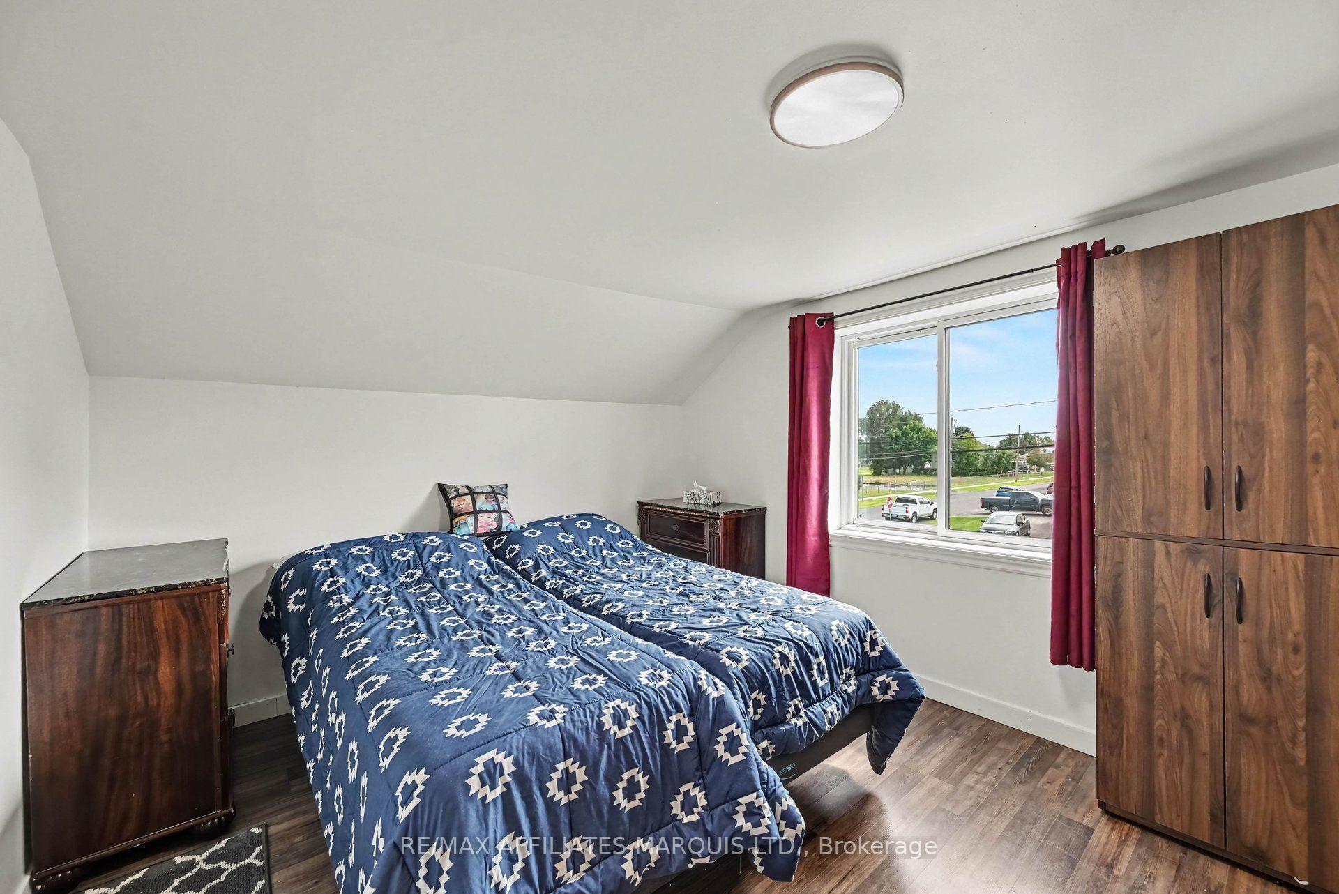 Photo 11 of 117 Sunnyside Avenue, Cornwall, Cornwall — HOMEH
