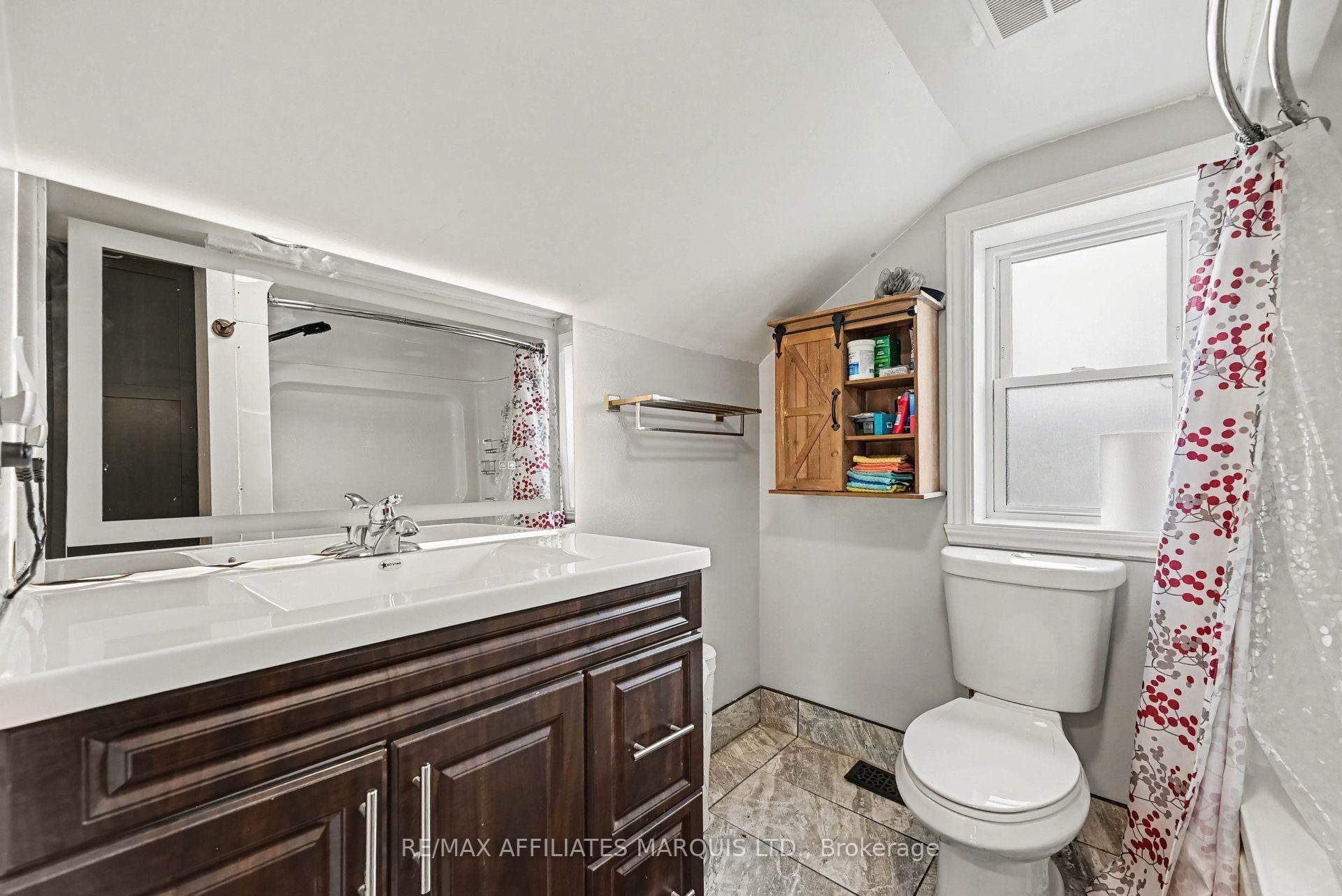 Photo 14 of 117 Sunnyside Avenue, Cornwall, Cornwall — HOMEH