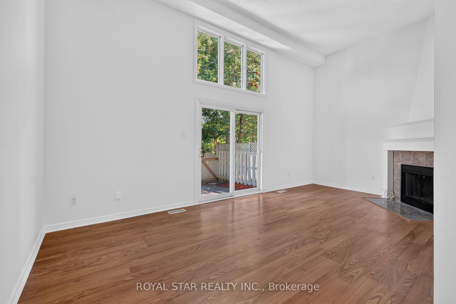 Photo 10 of Unit 207, 3205 Uplands Drive, Ottawa, Hunt Club Woods — HOMEH