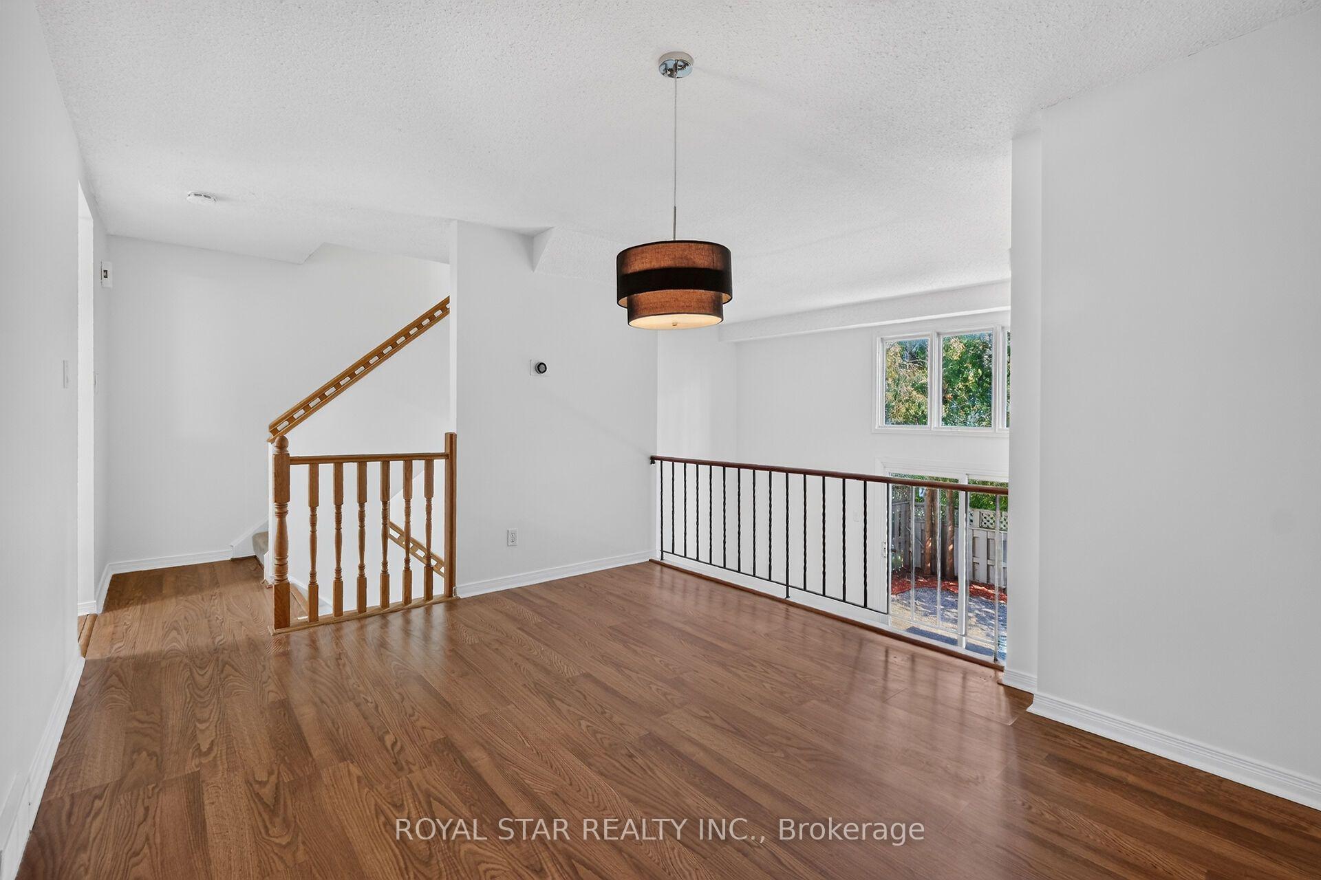 Photo 17 of Unit 207, 3205 Uplands Drive, Ottawa, Hunt Club Woods — HOMEH