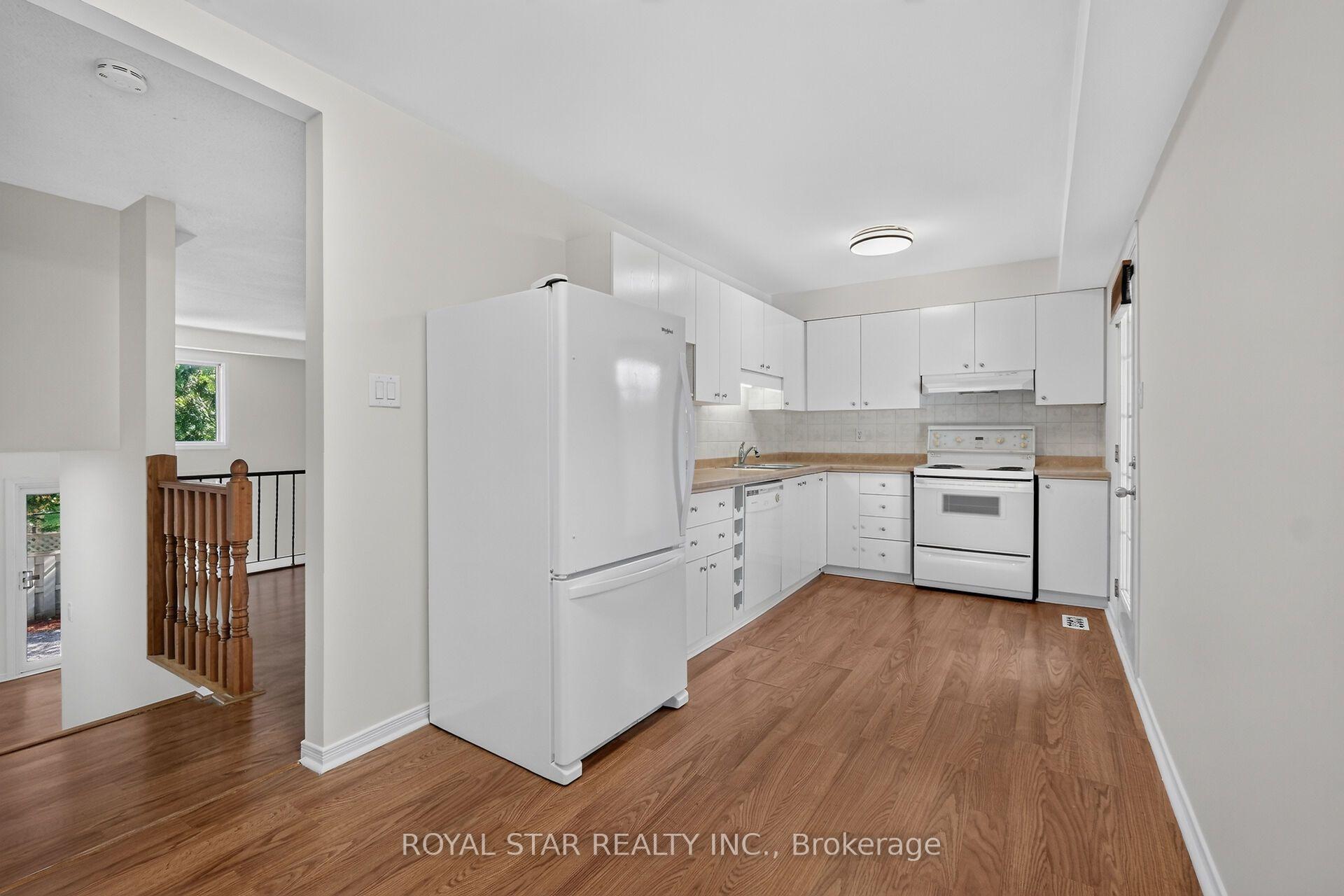 Photo 18 of Unit 207, 3205 Uplands Drive, Ottawa, Hunt Club Woods — HOMEH